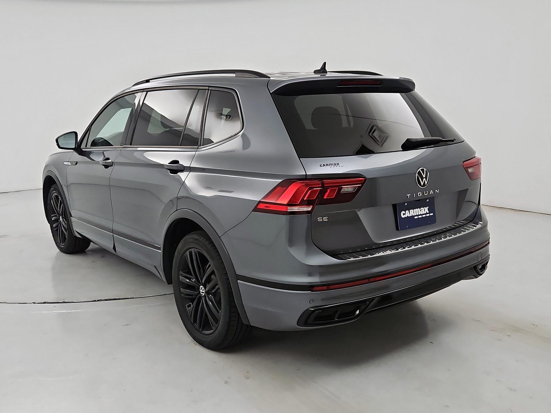Thumbnail: 2022 Volkswagen Tiguan - 7