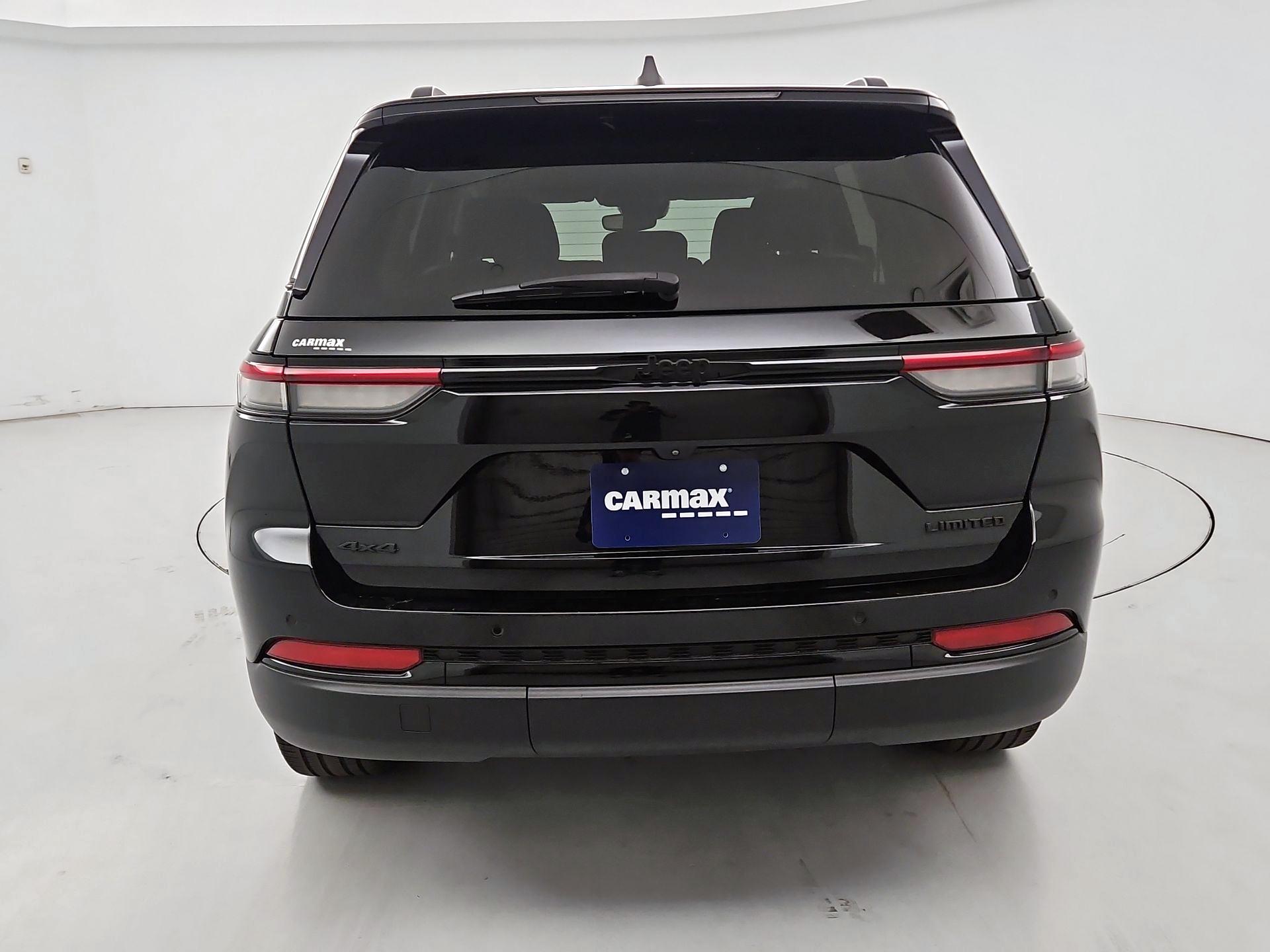Thumbnail: 2023 Jeep Grand Cherokee - 6