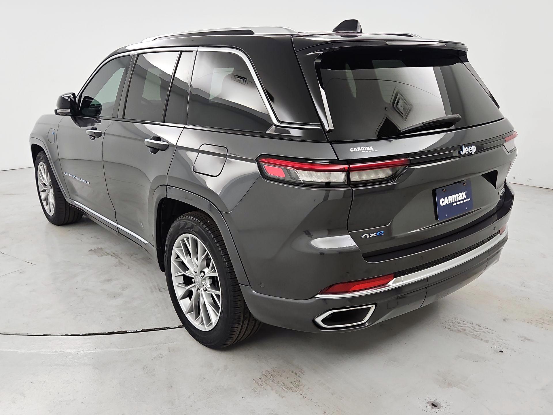 Thumbnail: 2022 Jeep Grand Cherokee - 7