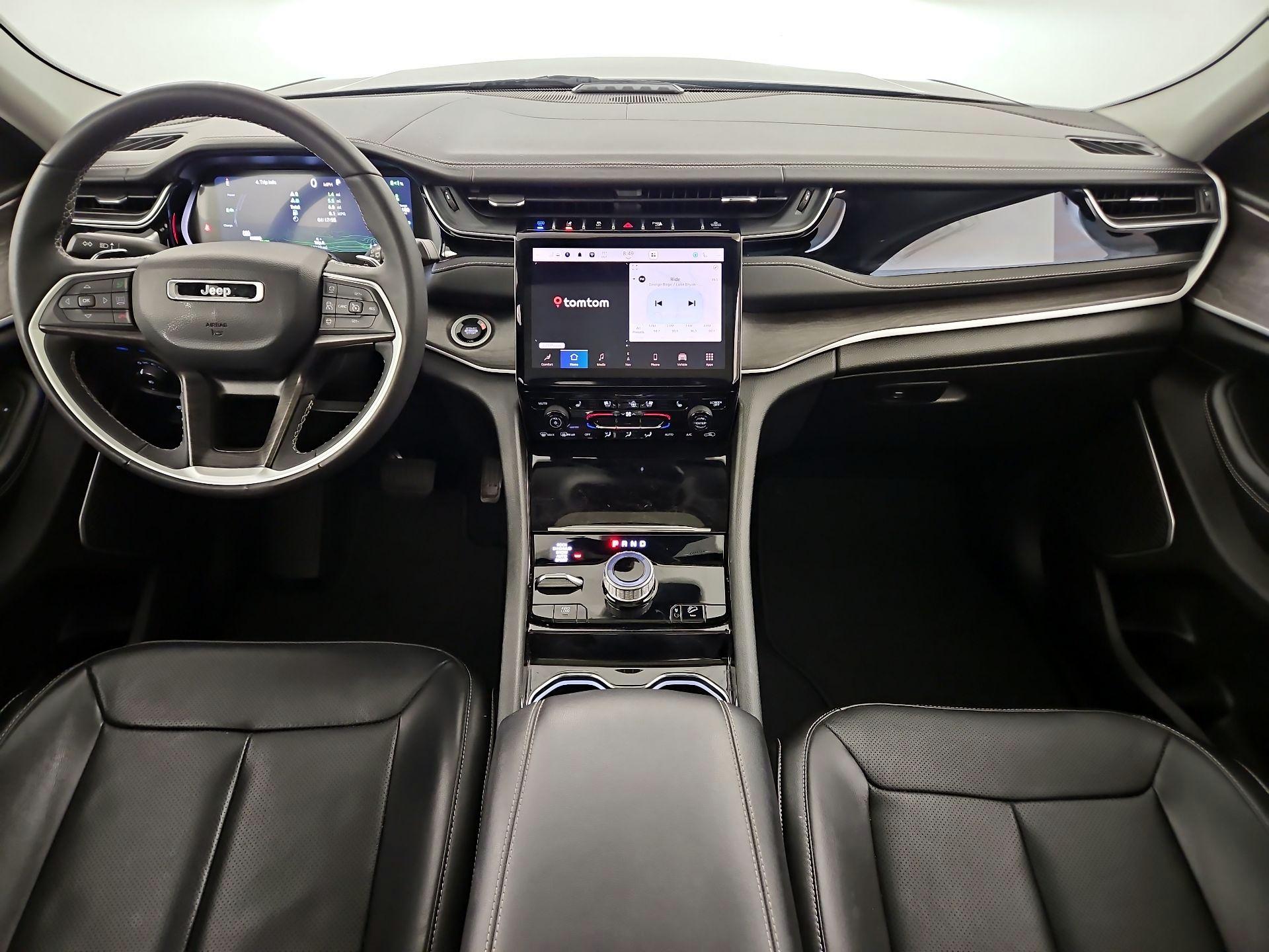 Thumbnail: 2022 Jeep Grand Cherokee - 8