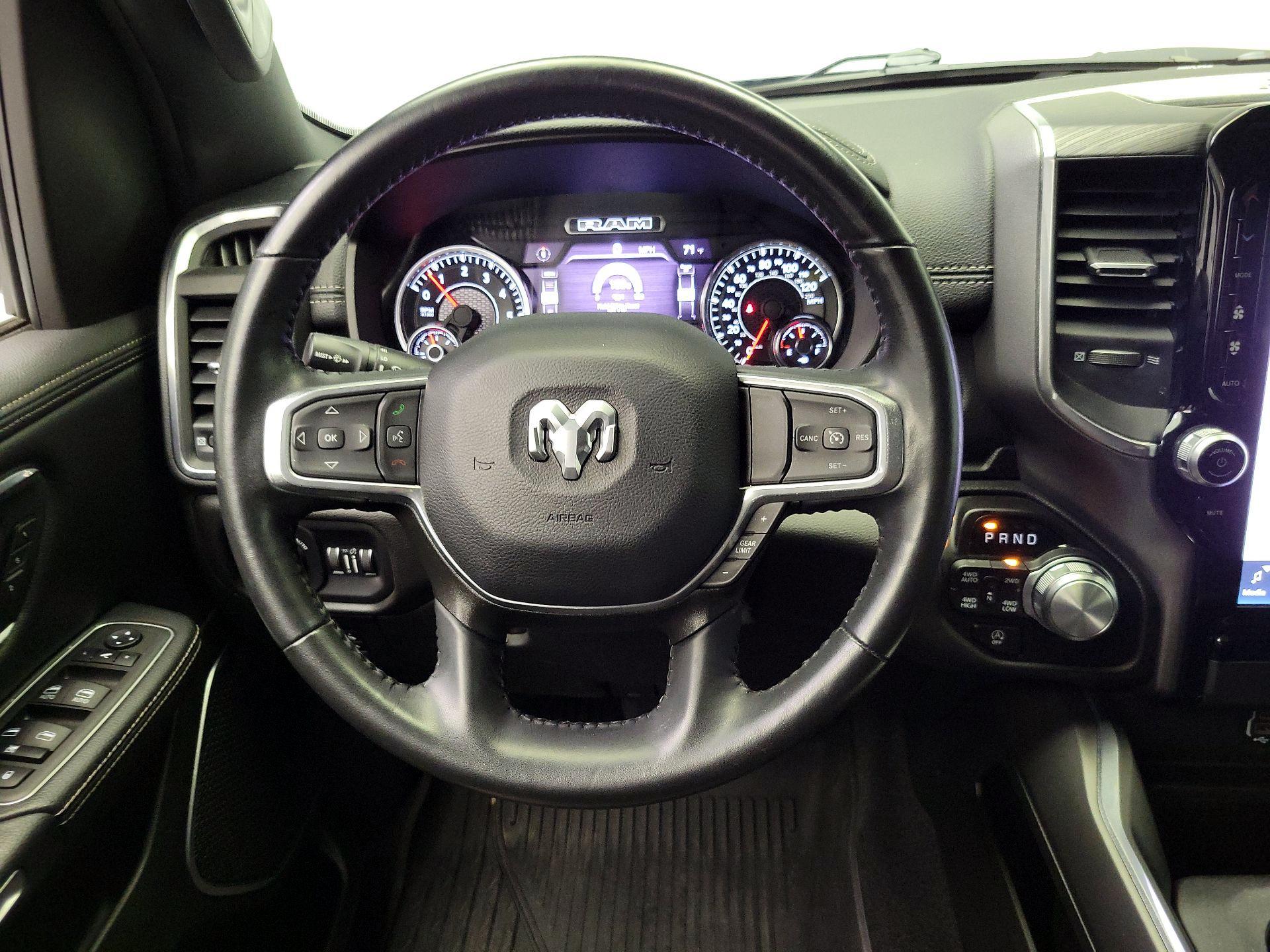 Thumbnail: 2023 RAM 1500 - 10