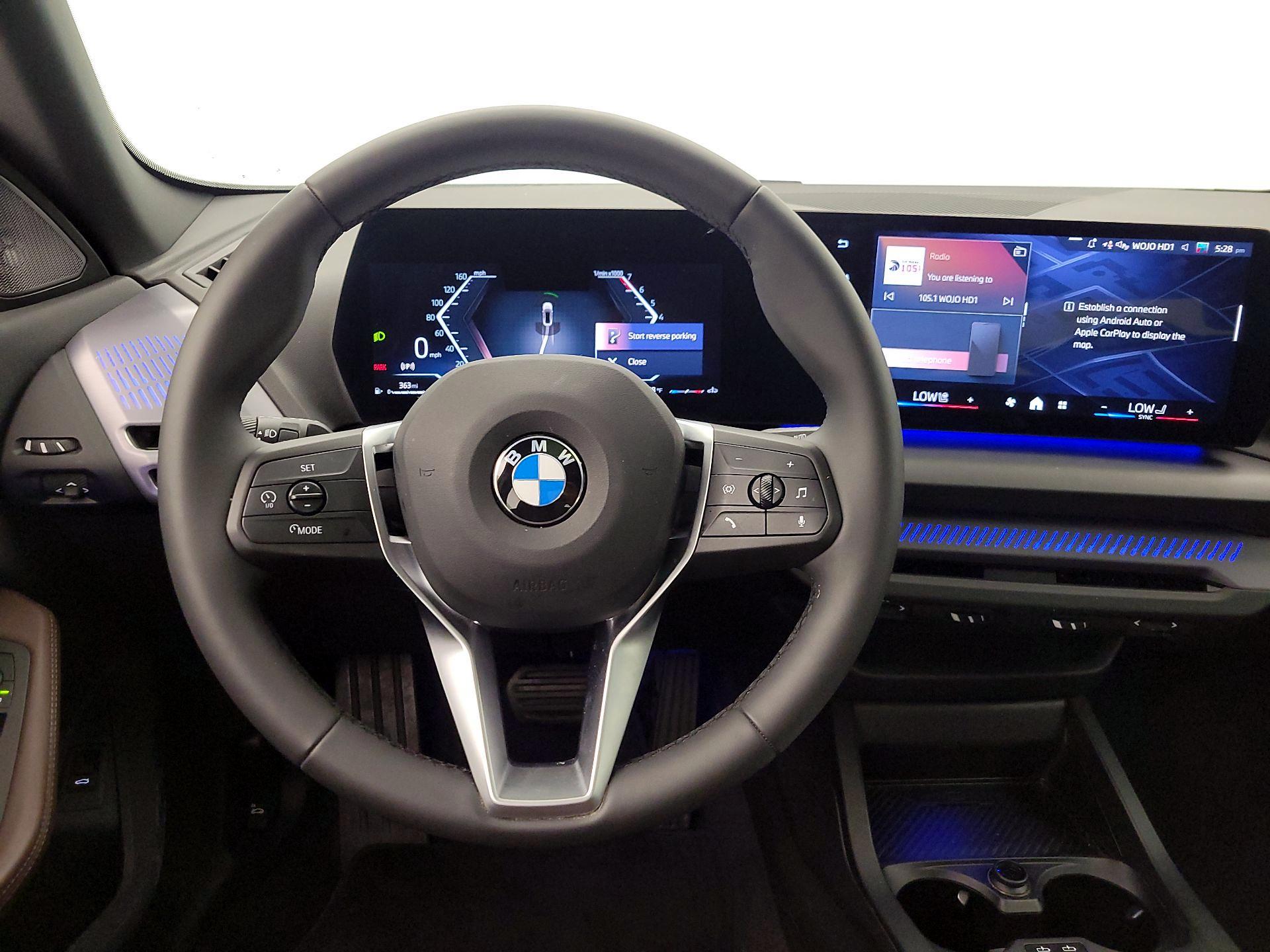 Thumbnail: 2025 BMW 2 Series - 10