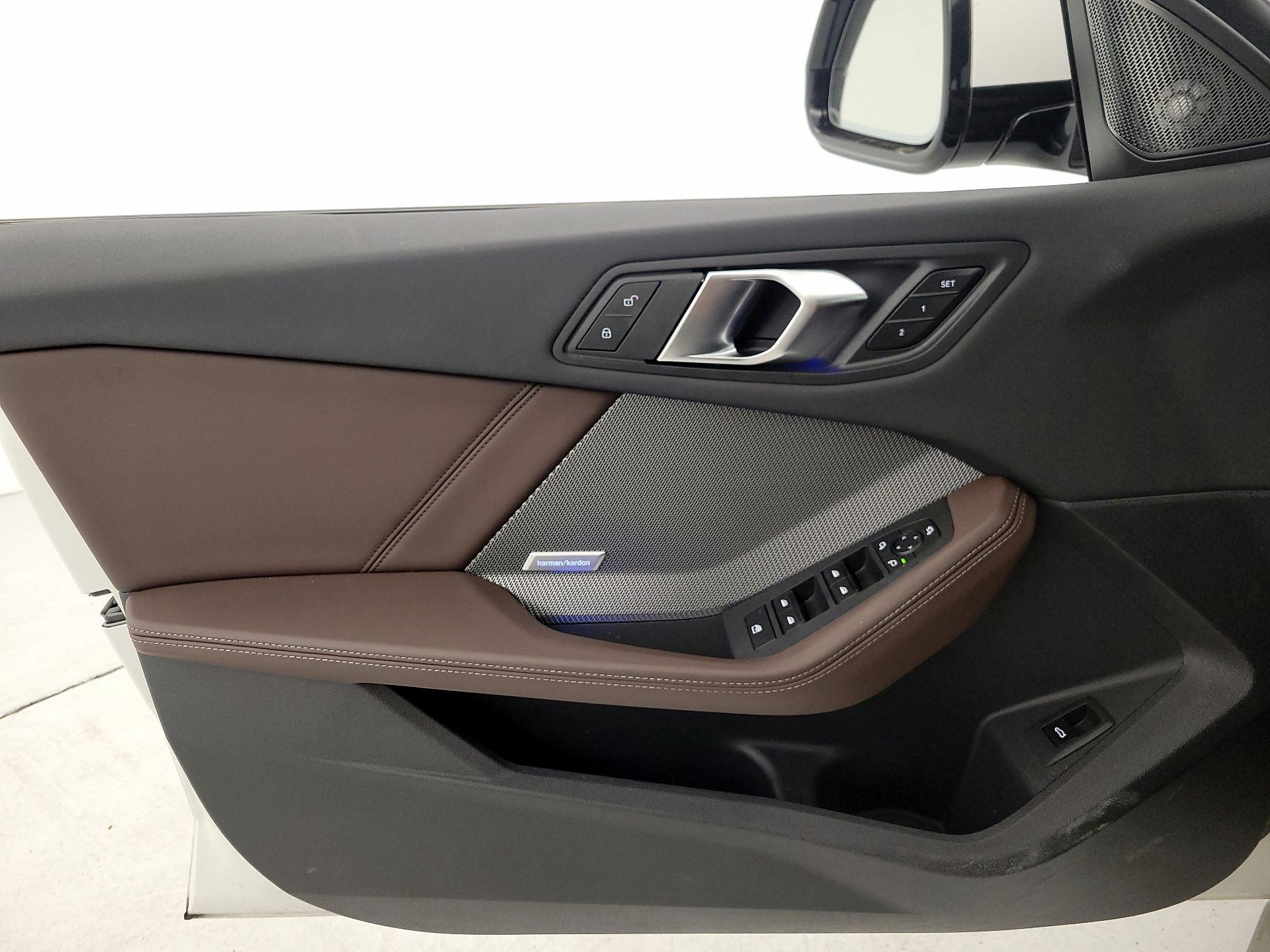 Thumbnail: 2025 BMW 2 Series - 12