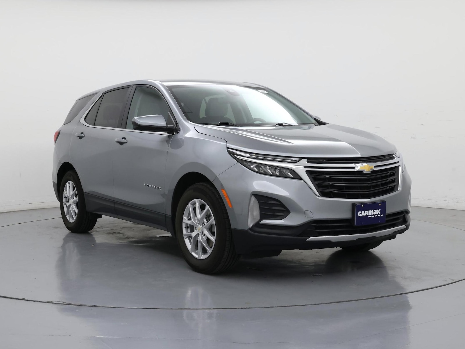 2023 Chevrolet Equinox LT - Photo 2