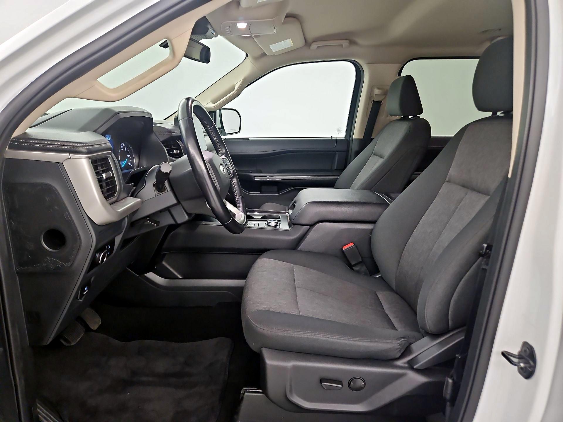 Thumbnail: 2024 Ford Expedition - 9