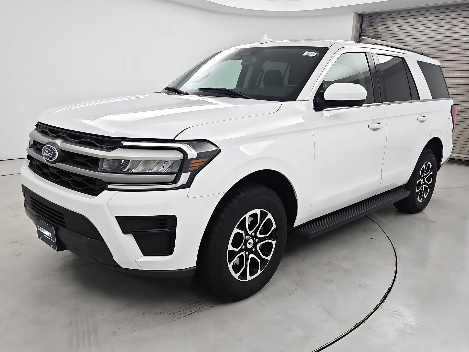 Thumbnail: 2024 Ford Expedition - 3