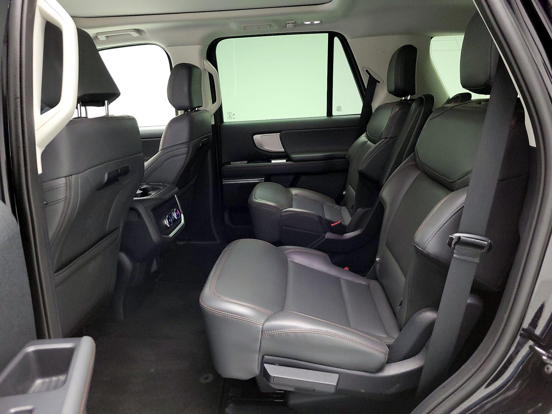 Thumbnail: 2025 Ford Expedition - 19