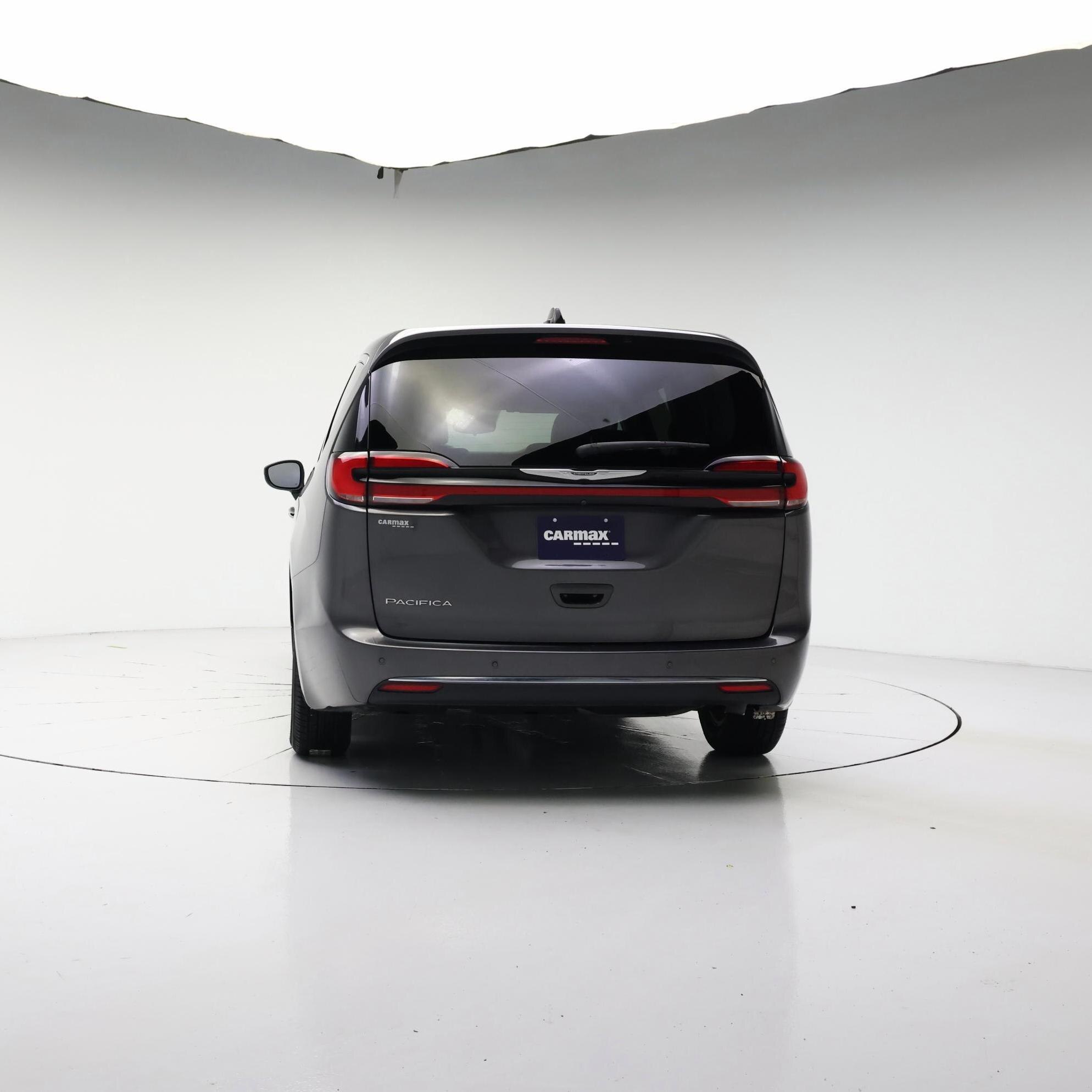 Thumbnail: 2023 Chrysler Pacifica - 6