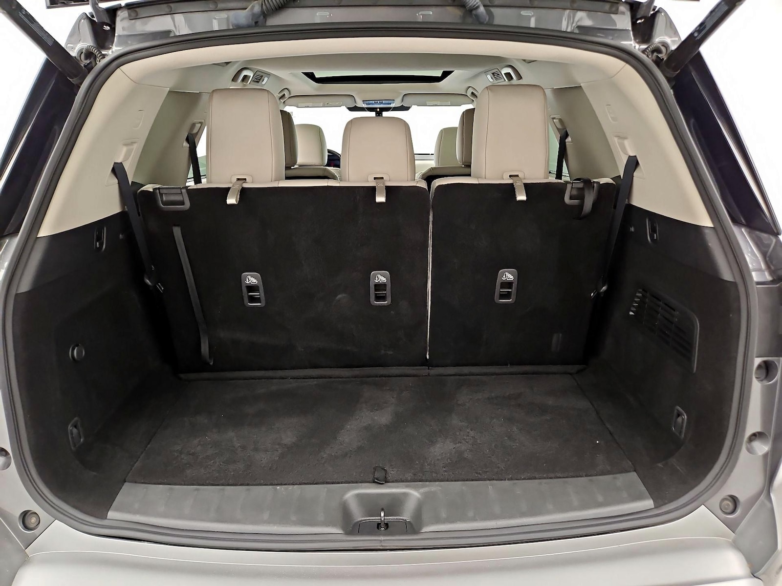 2023 Nissan Pathfinder SL - Photo 22