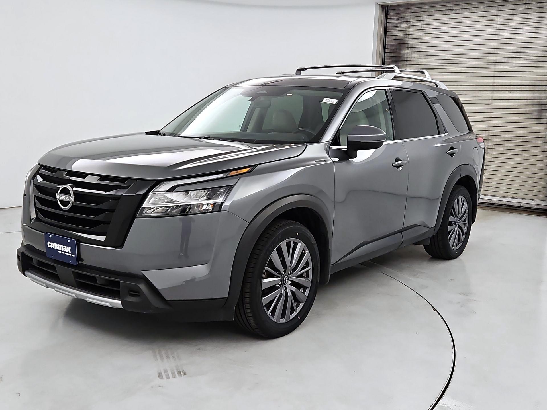 Thumbnail: 2023 Nissan Pathfinder - 3