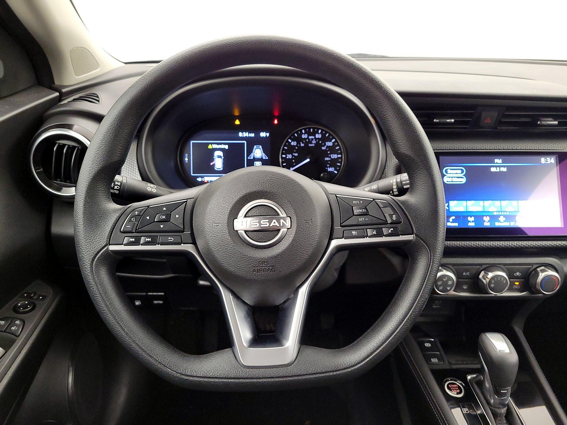 Thumbnail: 2023 Nissan Kicks - 10