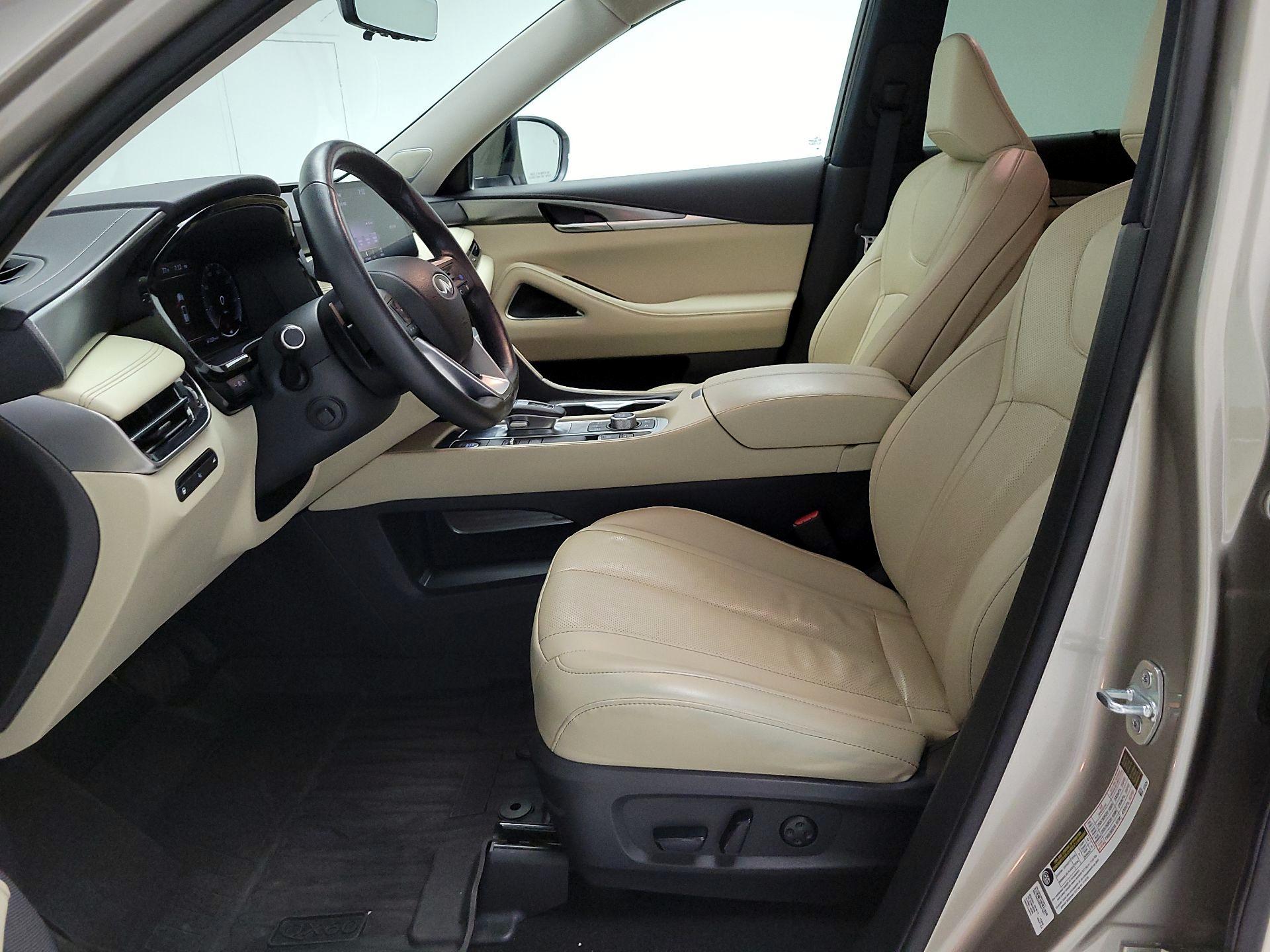 Thumbnail: 2023 INFINITI QX60 - 11