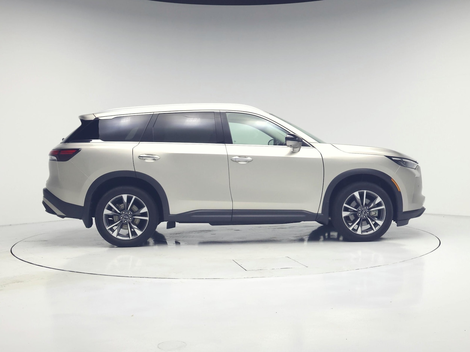 2023 INFINITI QX60 LUXE - Photo 8
