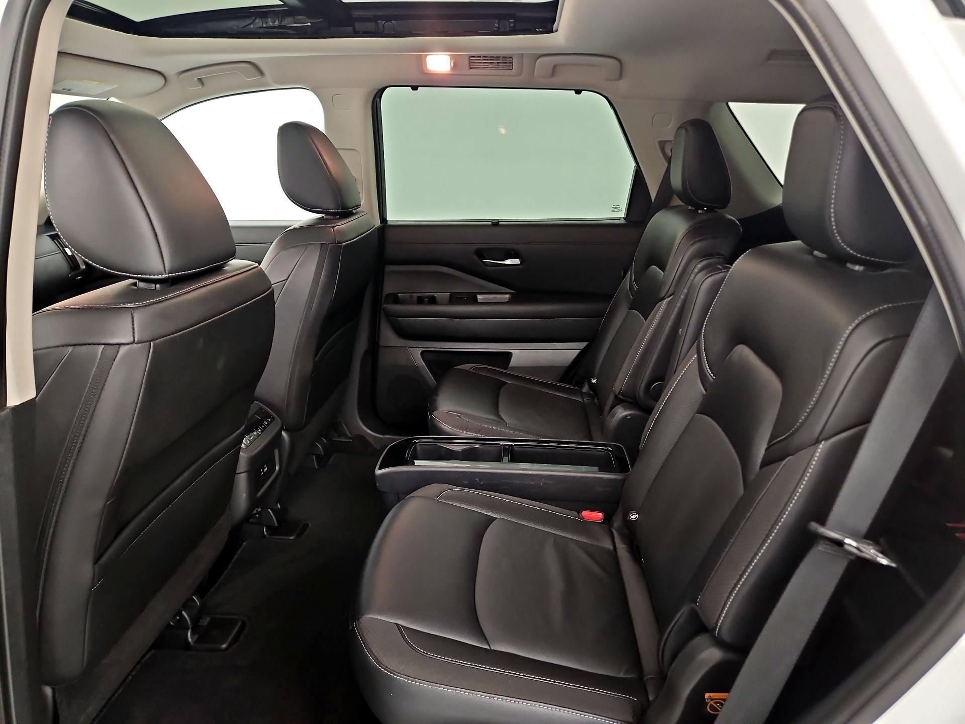 Thumbnail: 2024 Nissan Pathfinder - 19