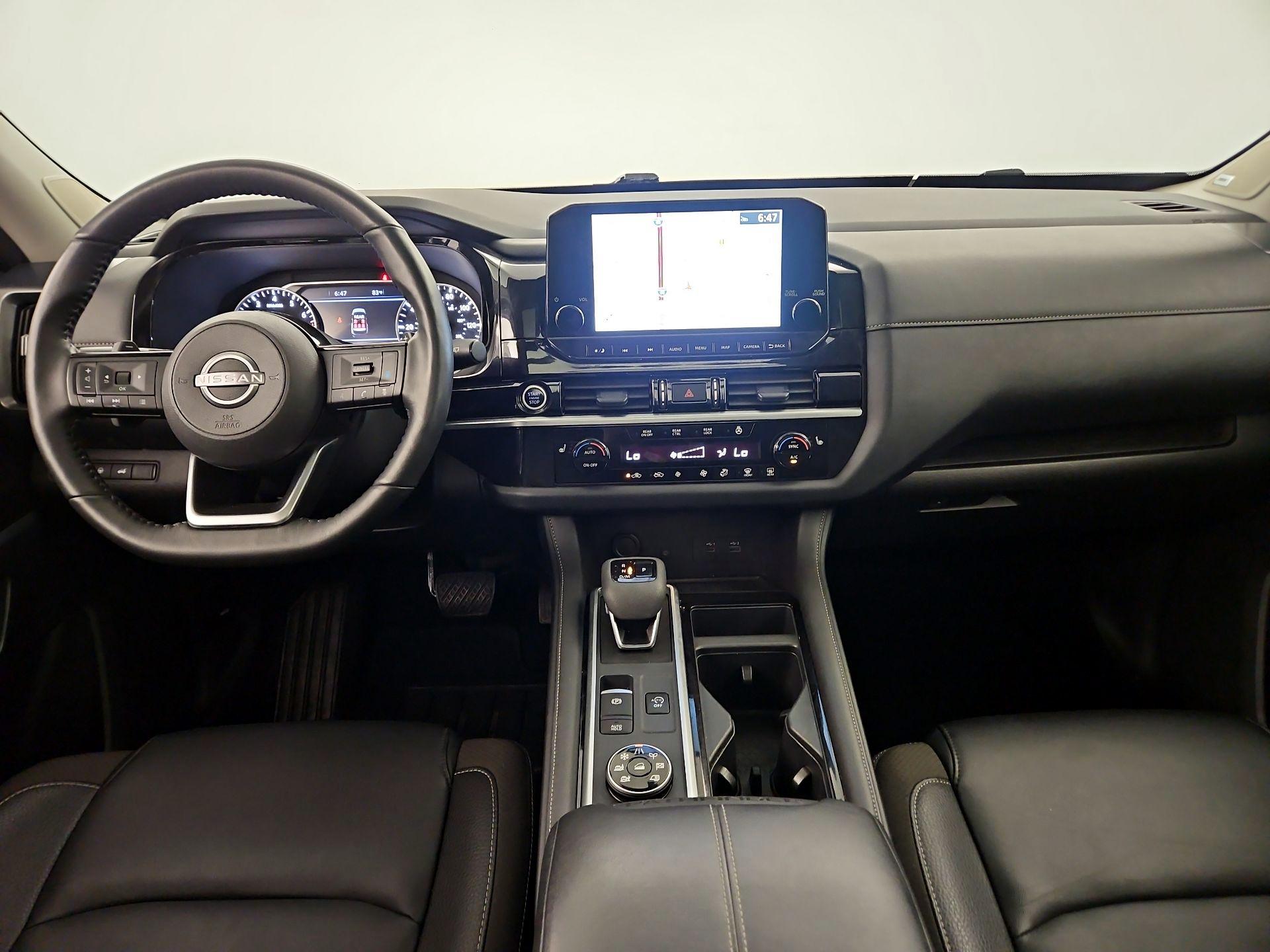 Thumbnail: 2024 Nissan Pathfinder - 8
