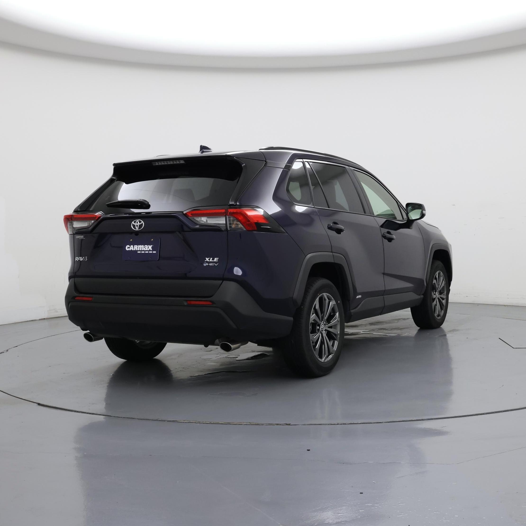 Thumbnail: 2025 Toyota RAV4 - 8