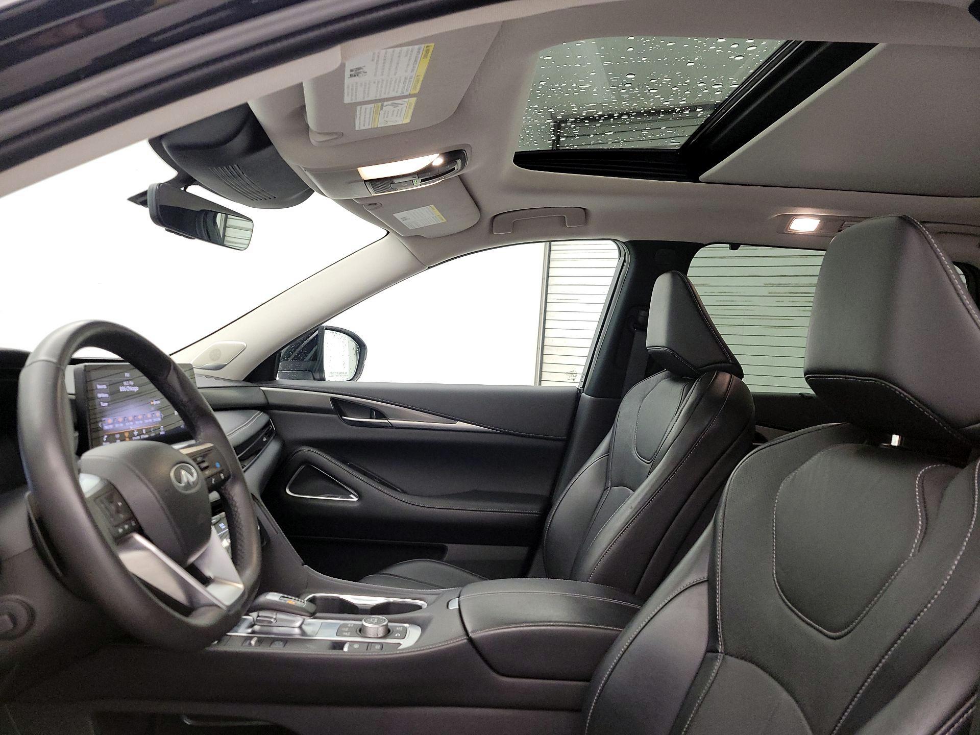Thumbnail: 2023 INFINITI QX60 - 19