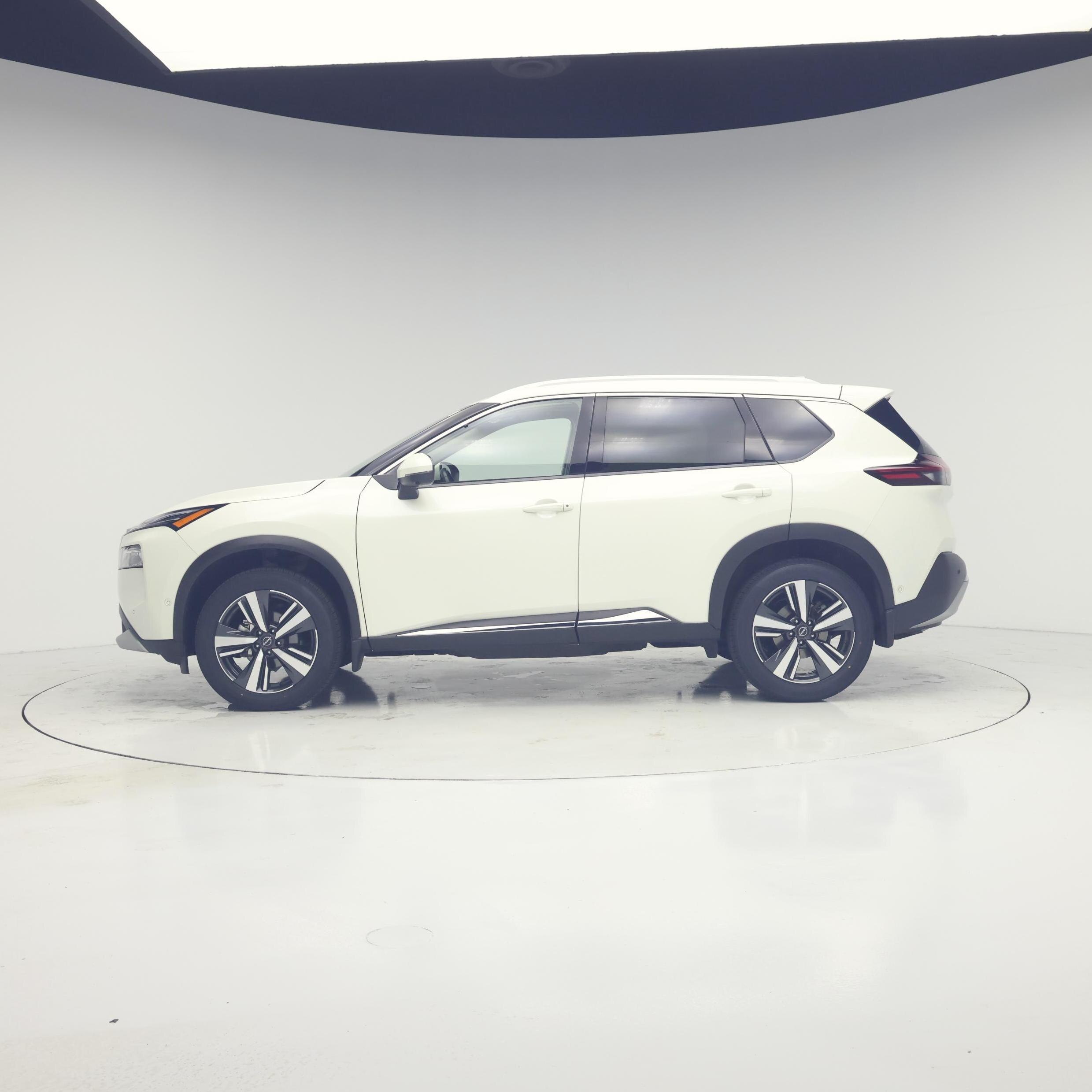 Thumbnail: 2023 Nissan Rogue - 3