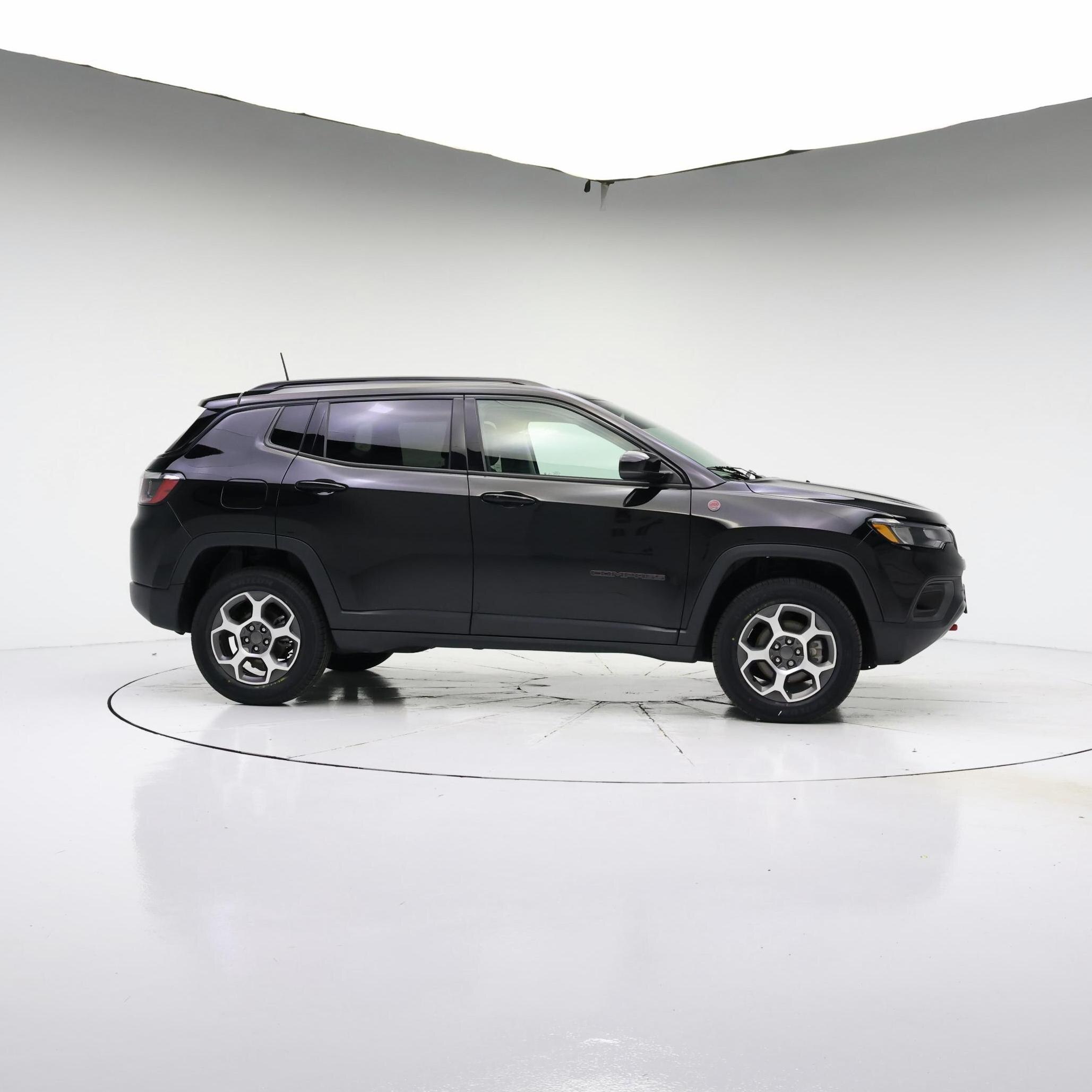 Thumbnail: 2022 Jeep Compass - 7