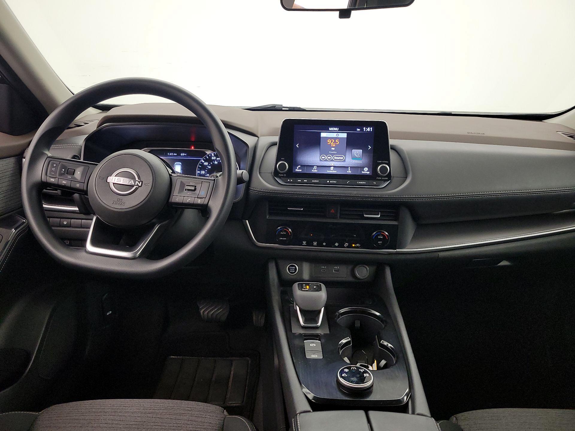 Thumbnail: 2023 Nissan Rogue - 9