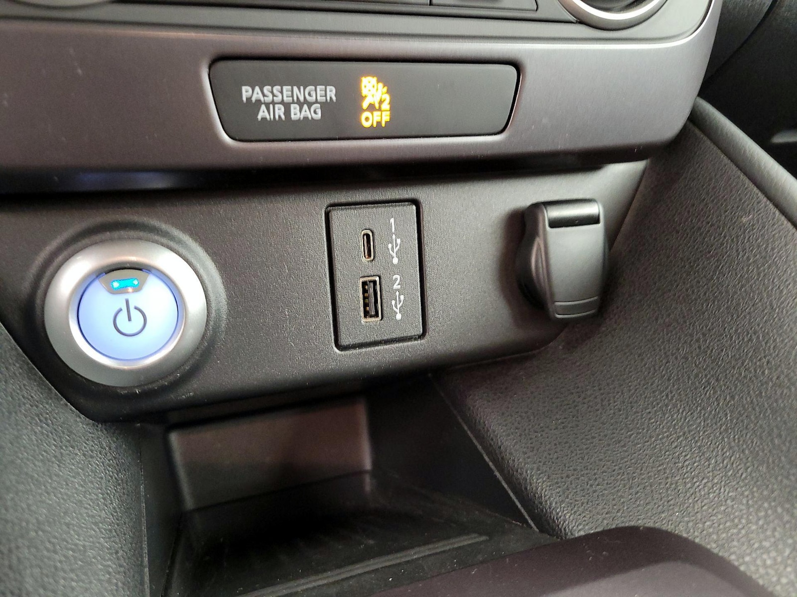 2024 Nissan LEAF S - Photo 19