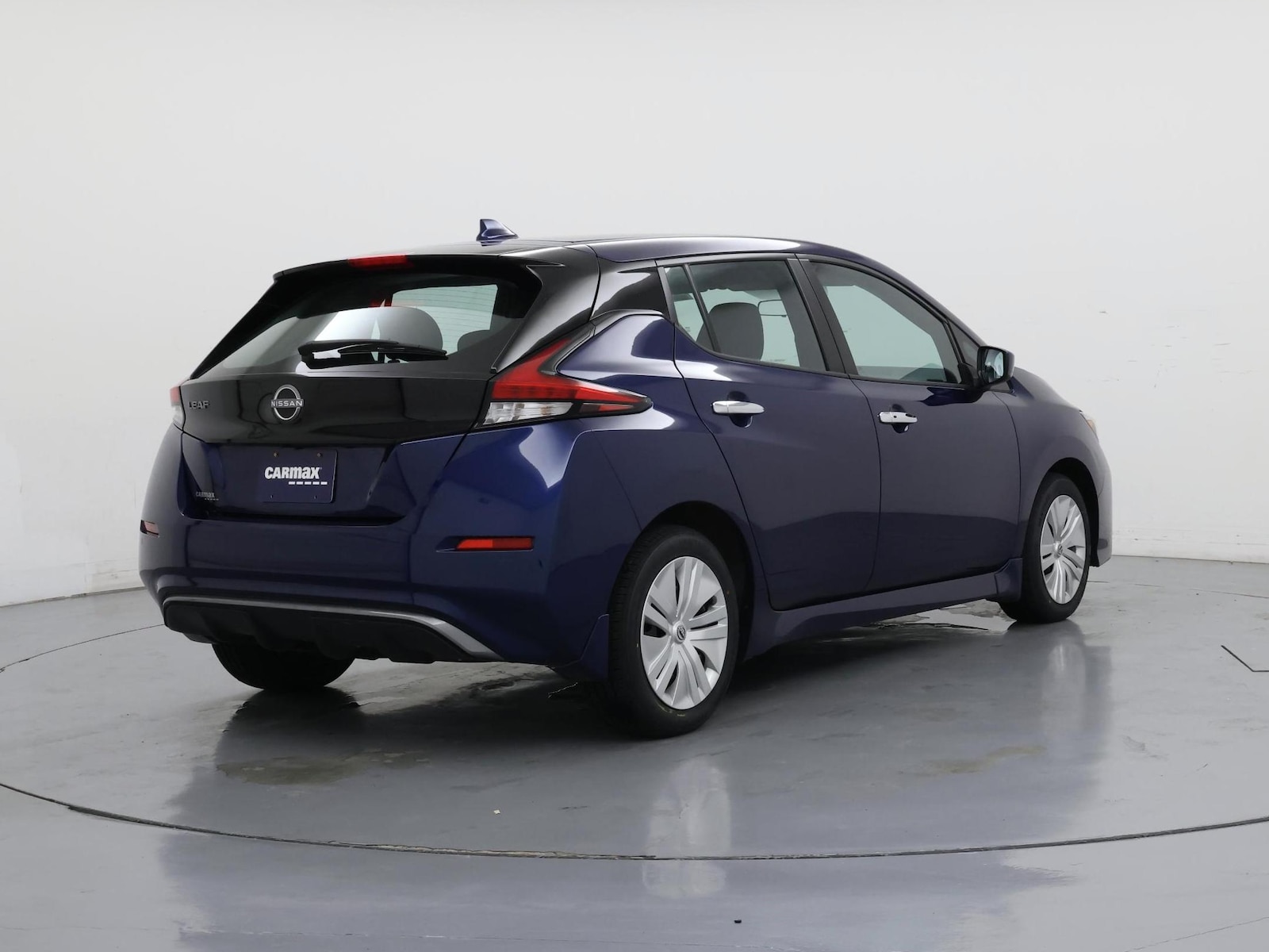 2024 Nissan LEAF S - Photo 9