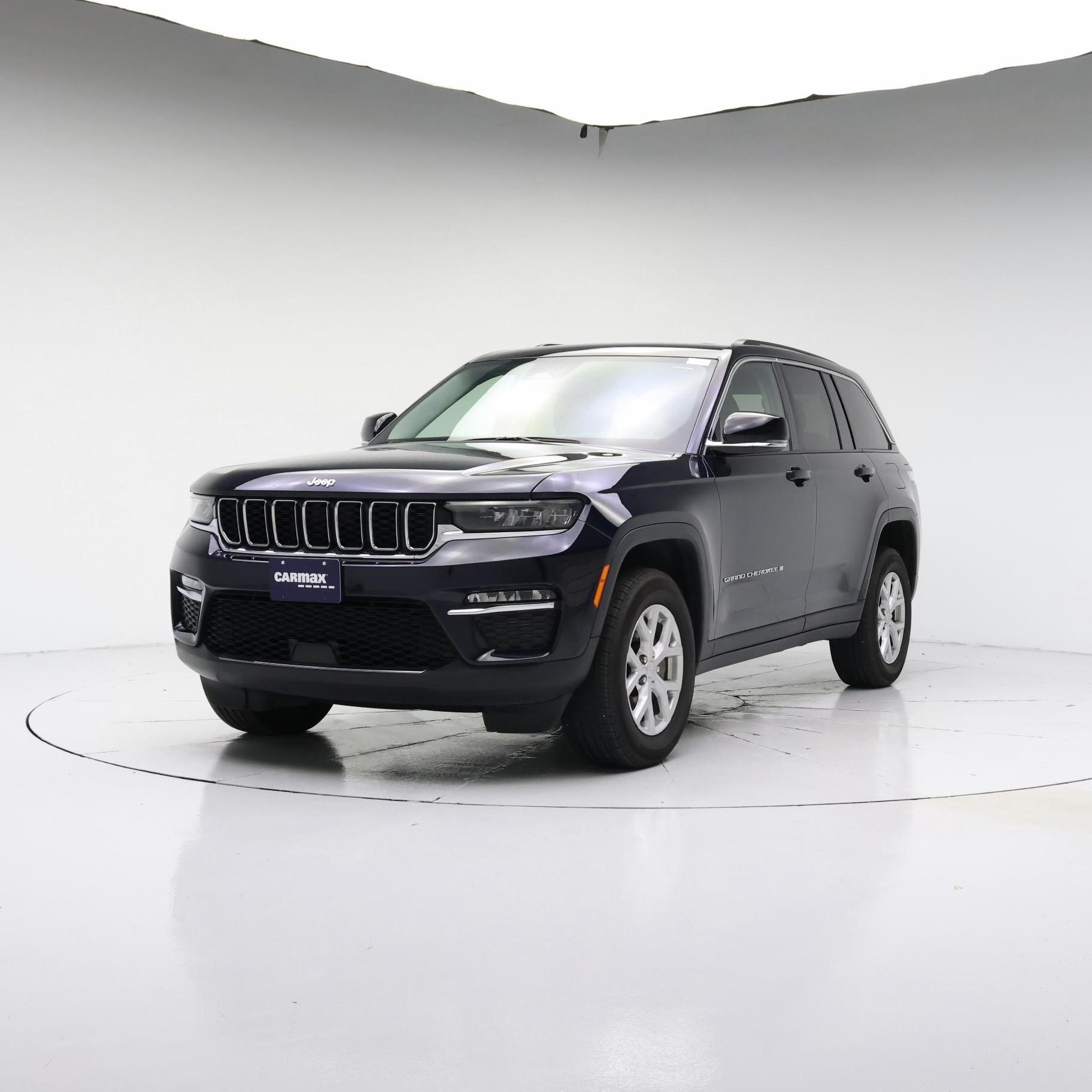 Thumbnail: 2023 Jeep Grand Cherokee - 4