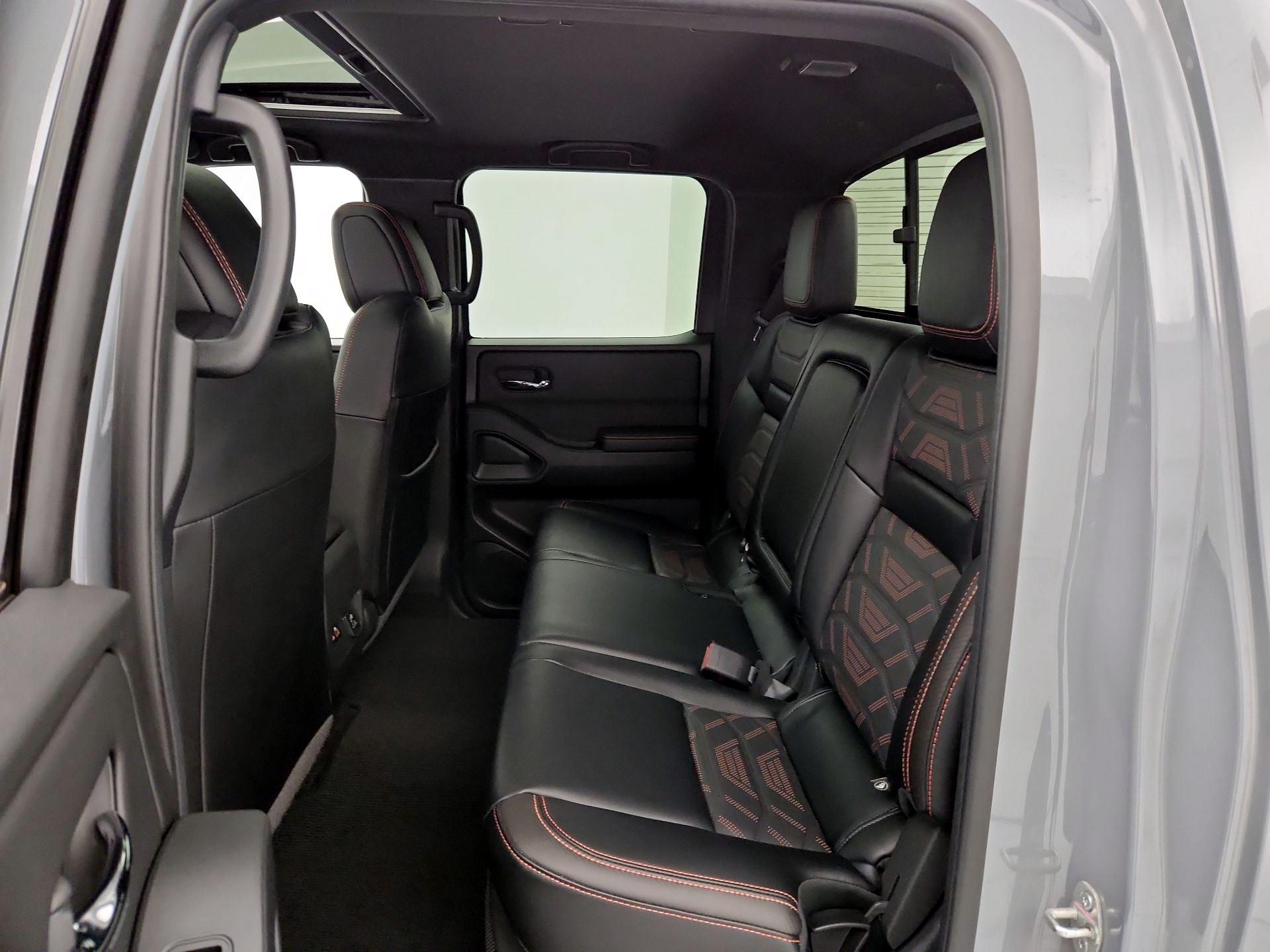 Thumbnail: 2025 Nissan Frontier - 20