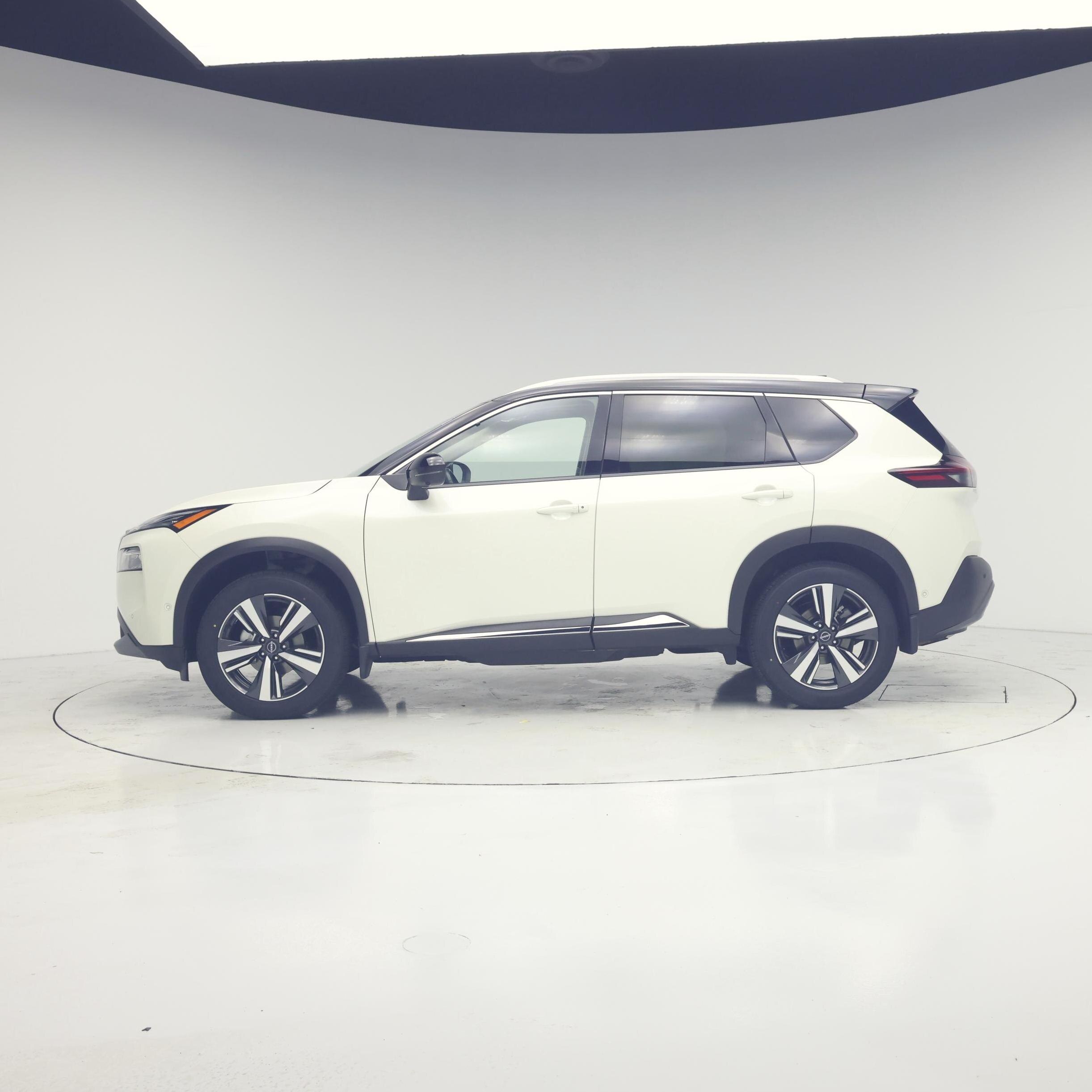 Thumbnail: 2023 Nissan Rogue - 3