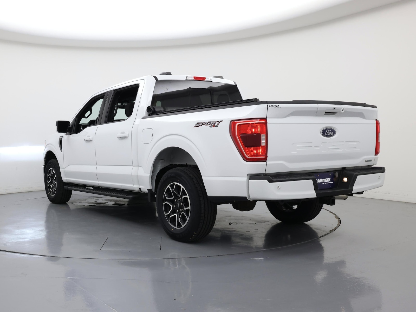 2023 Ford F-150 XLT - Photo 3