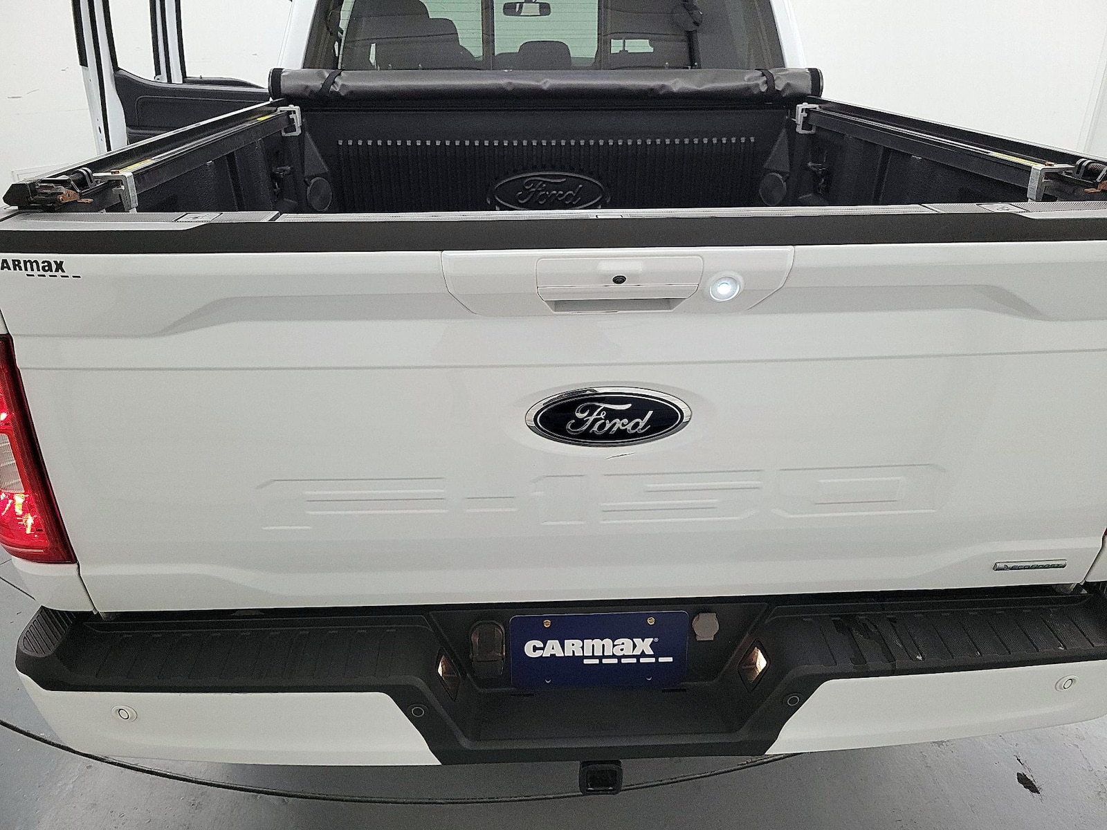 2023 Ford F-150 XLT - Photo 22