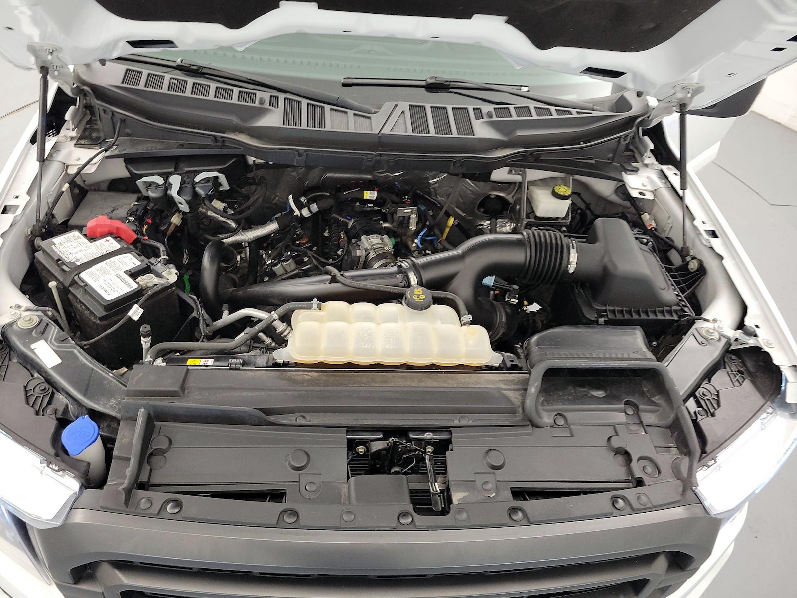 2023 Ford F-150 XLT - Photo 23