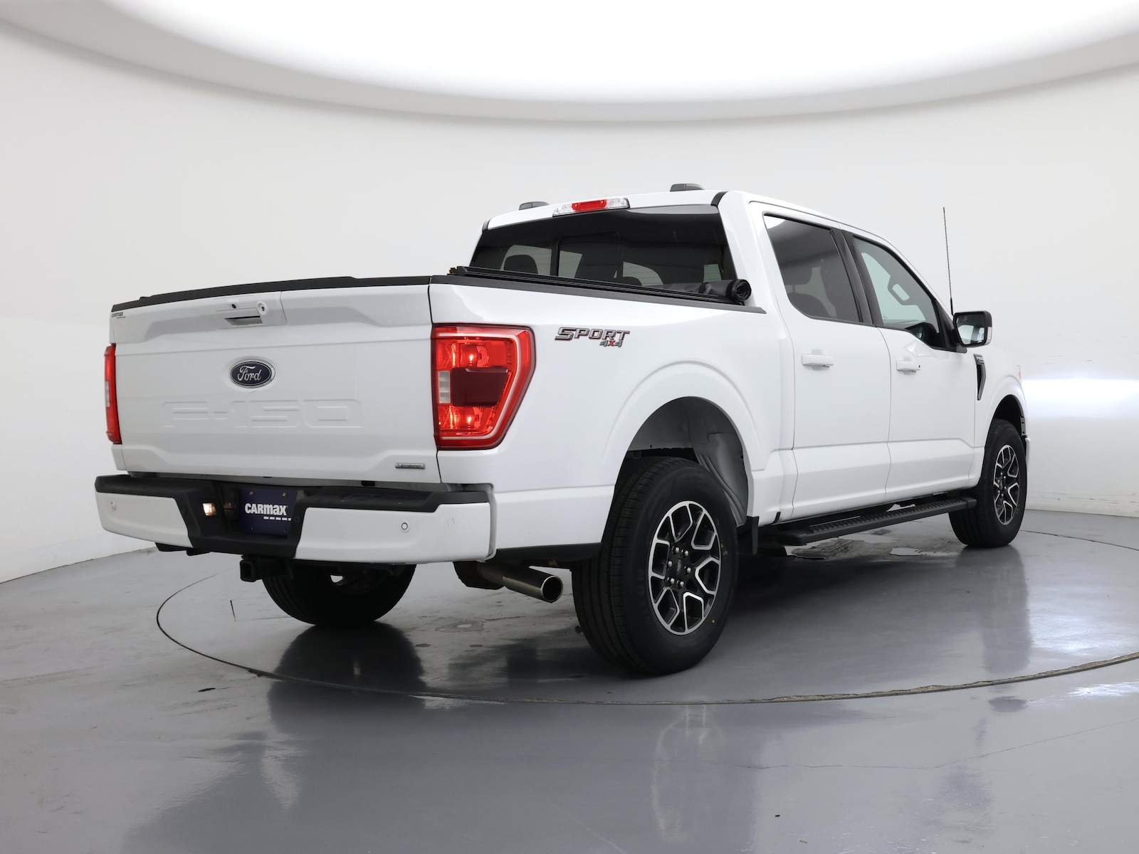 2023 Ford F-150 XLT - Photo 9