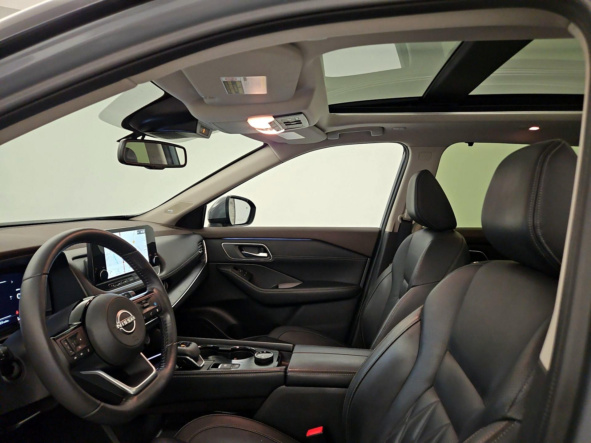 Thumbnail: 2023 Nissan Rogue - 18
