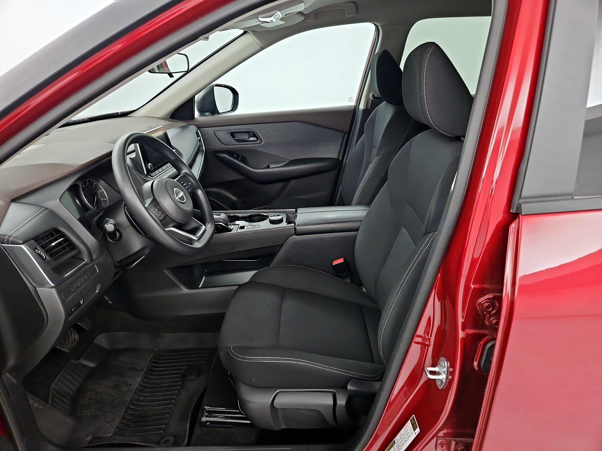 Thumbnail: 2023 Nissan Rogue - 9