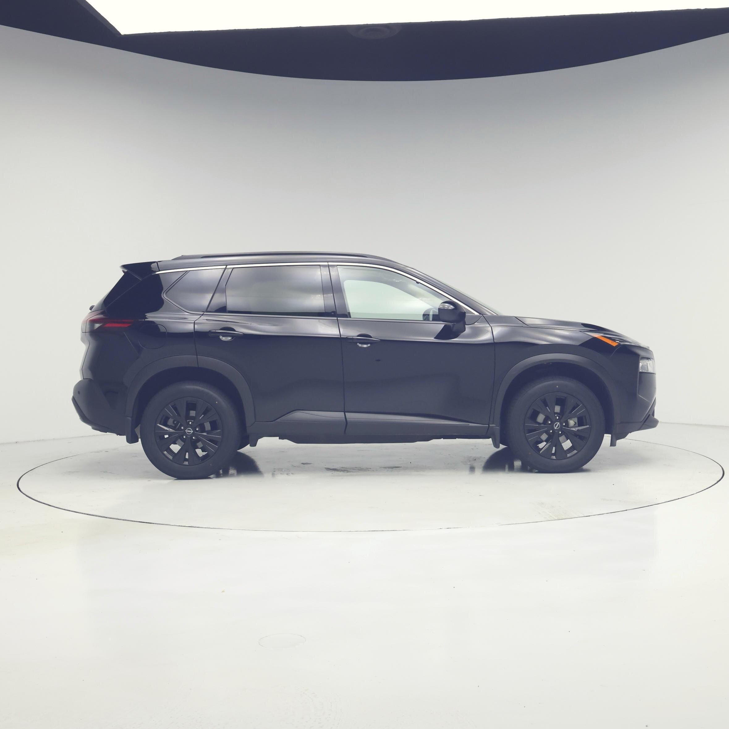 Thumbnail: 2023 Nissan Rogue - 7