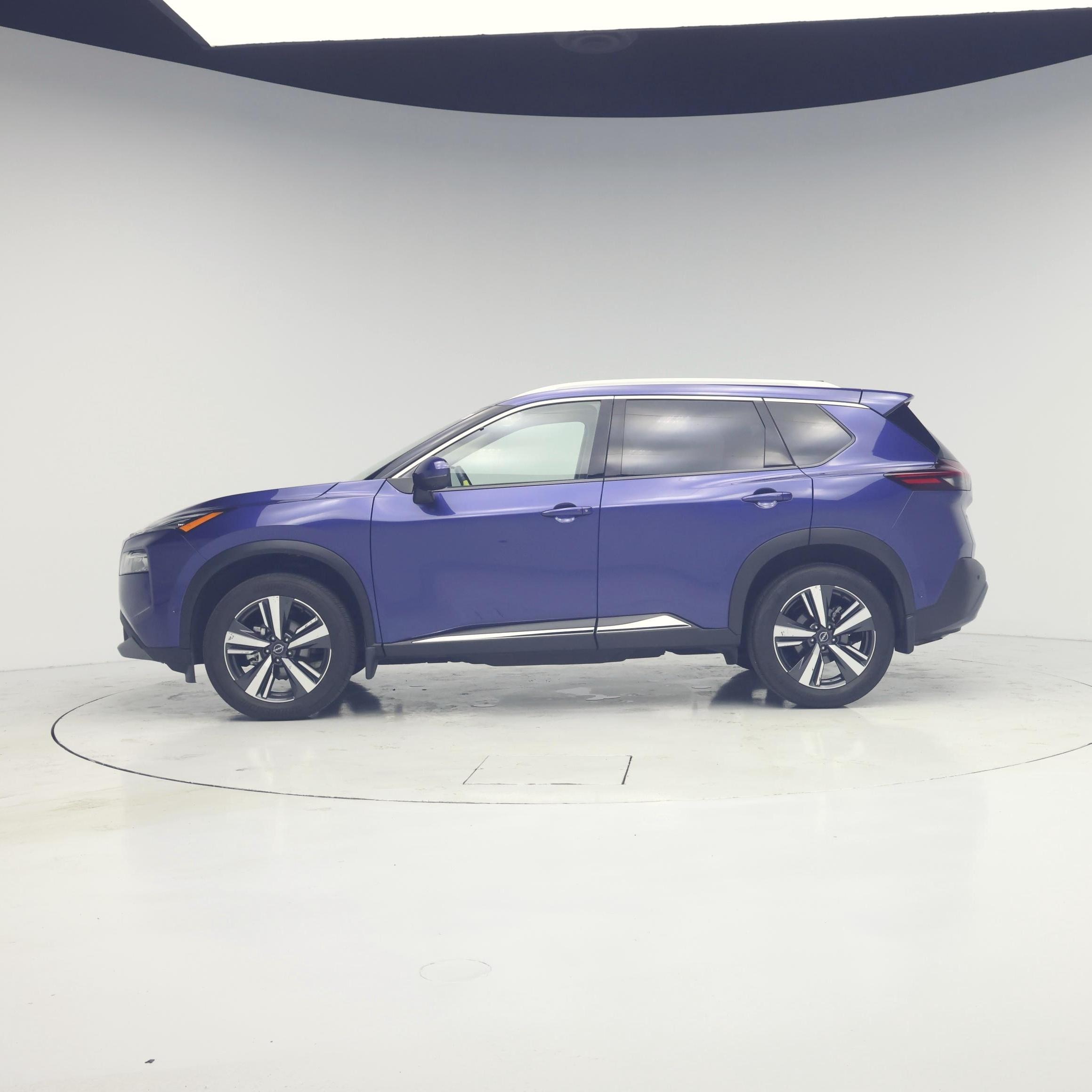 Thumbnail: 2023 Nissan Rogue - 3