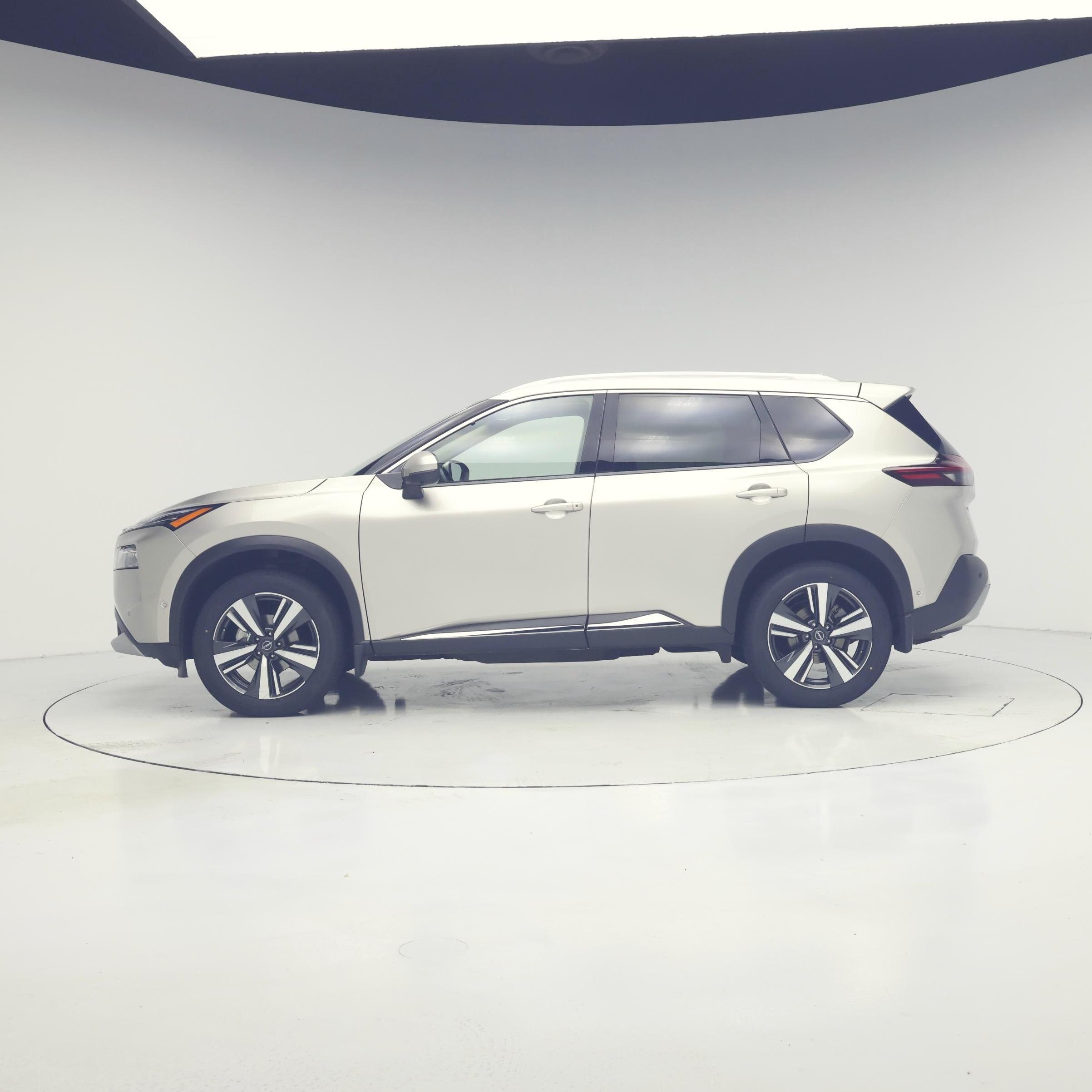 Thumbnail: 2023 Nissan Rogue - 3