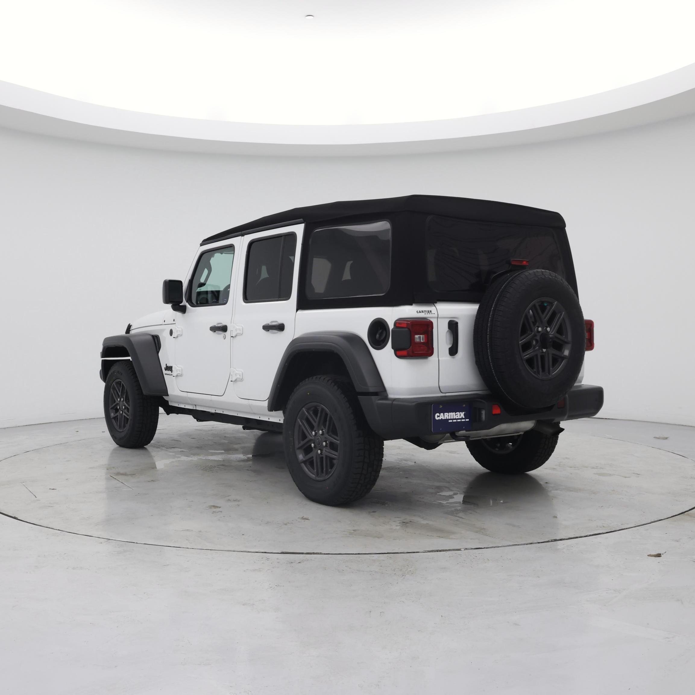 Thumbnail: 2024 Jeep Wrangler - 2