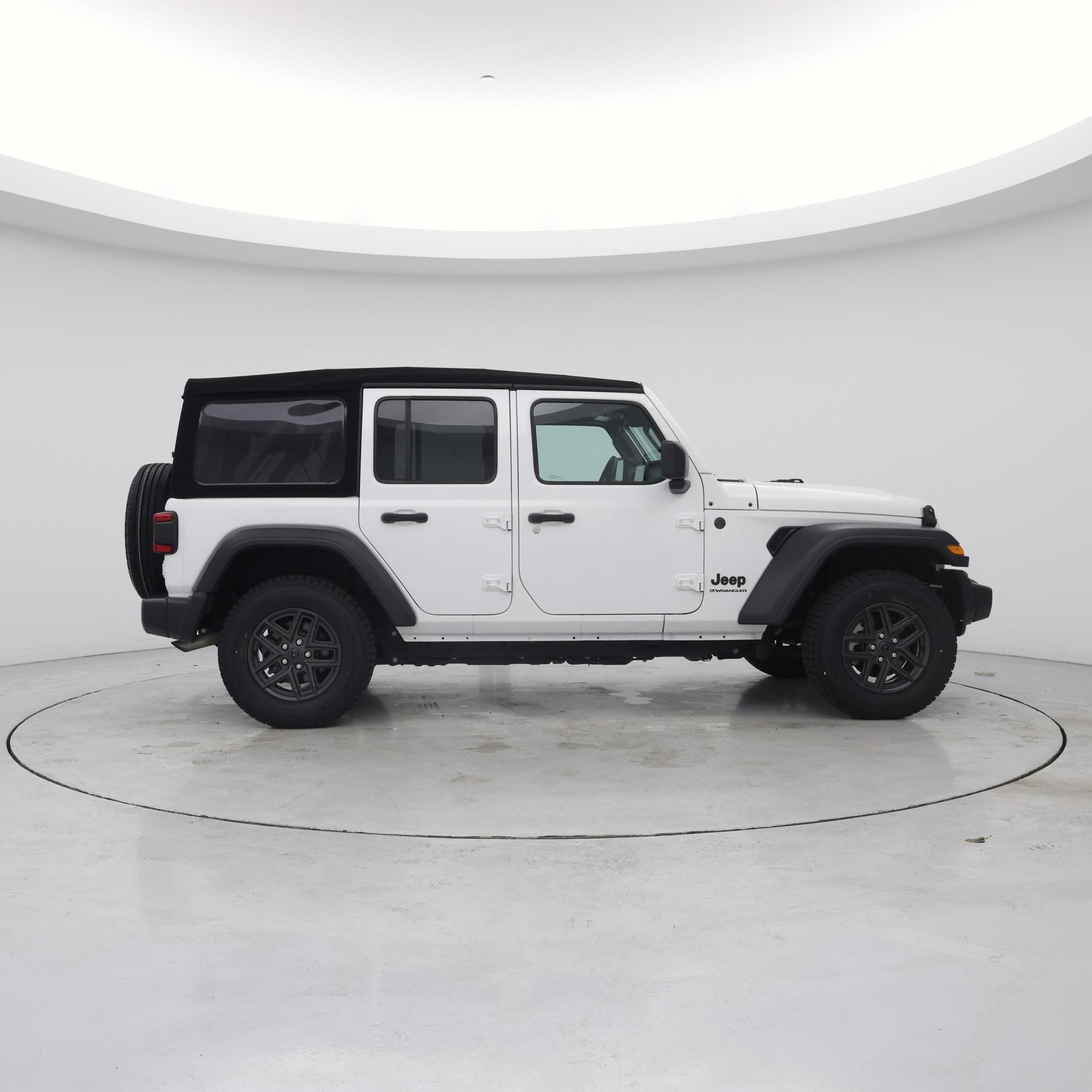 Thumbnail: 2024 Jeep Wrangler - 7