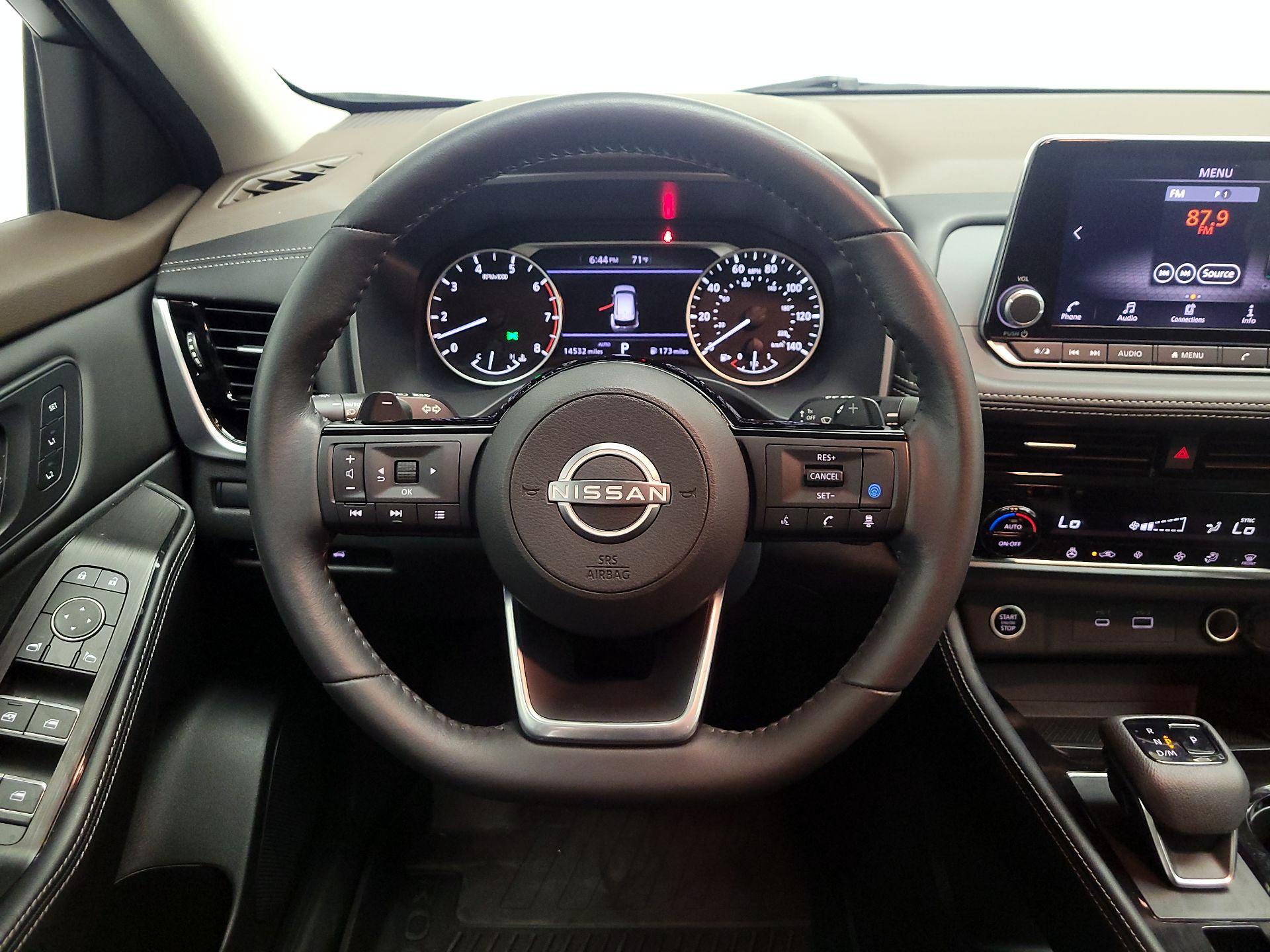 Thumbnail: 2023 Nissan Rogue - 10
