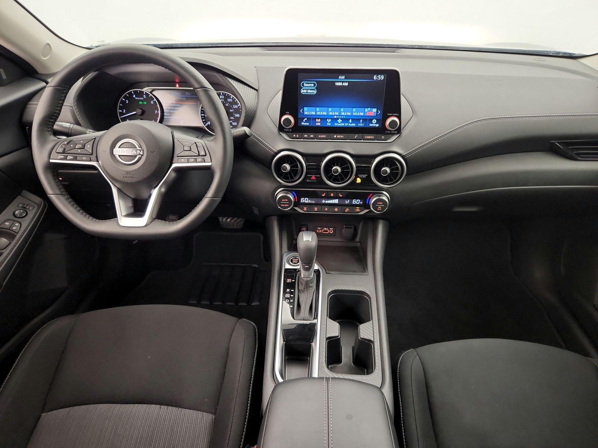 Thumbnail: 2024 Nissan Sentra - 9
