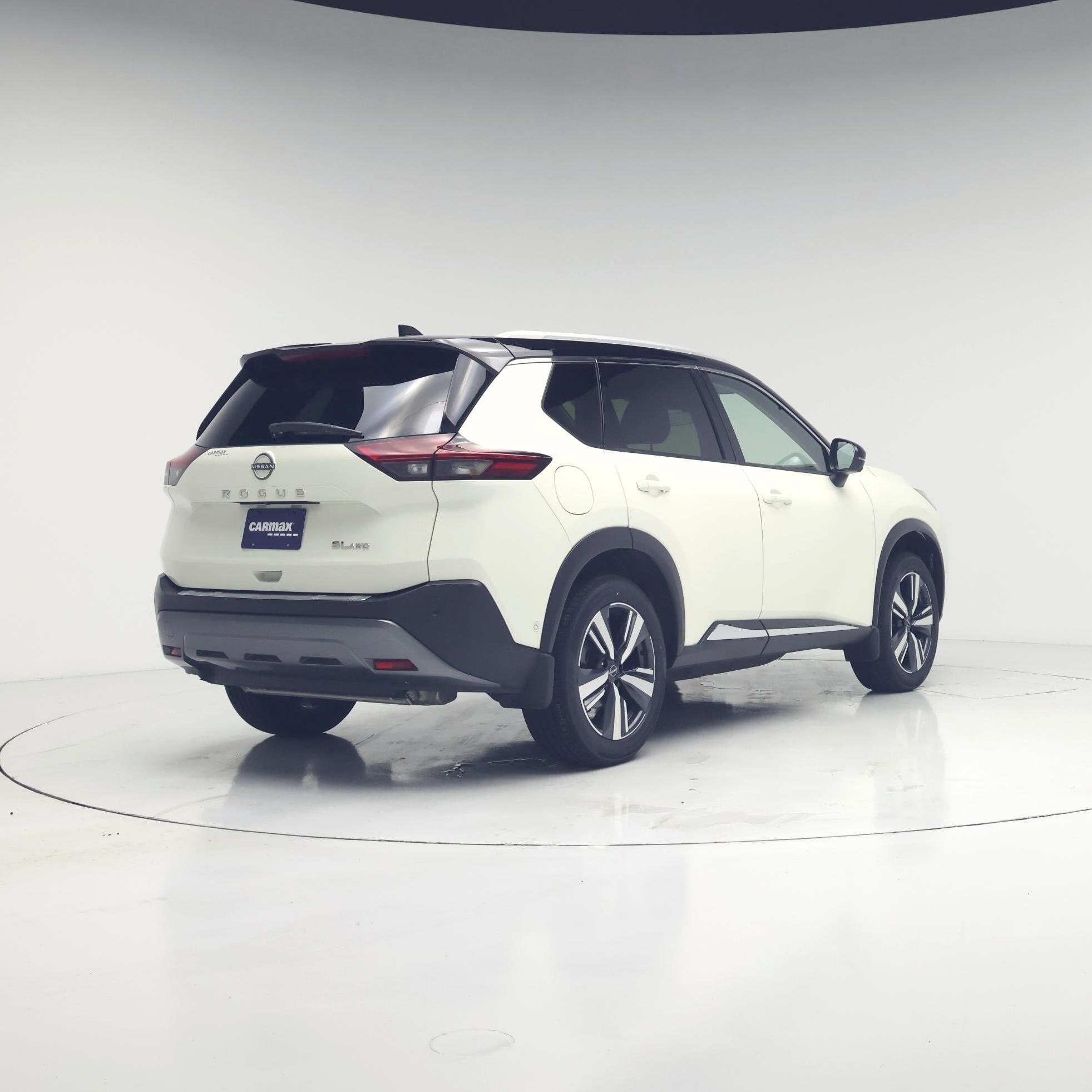 Thumbnail: 2023 Nissan Rogue - 8