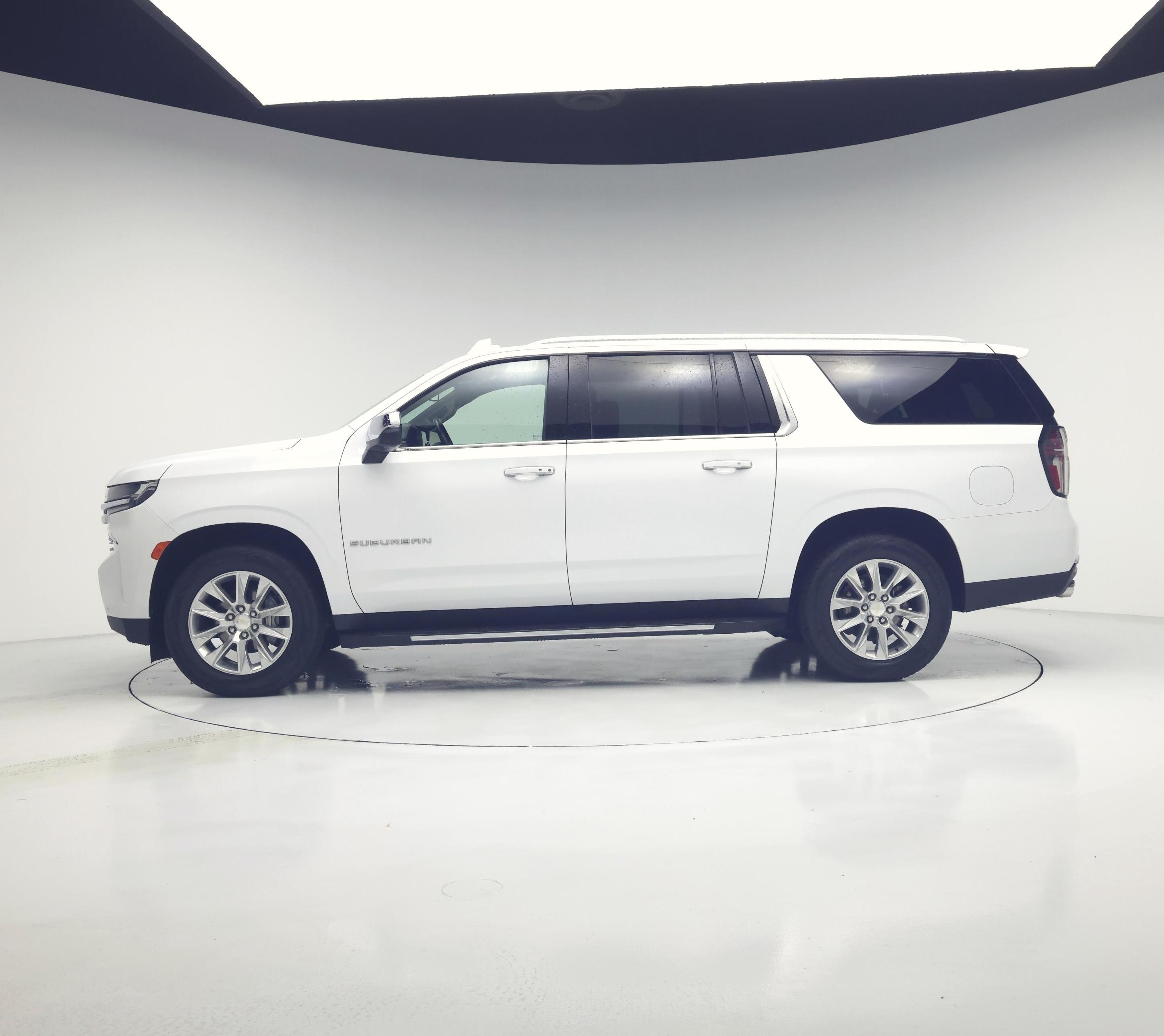Thumbnail: 2023 Chevrolet Suburban - 3