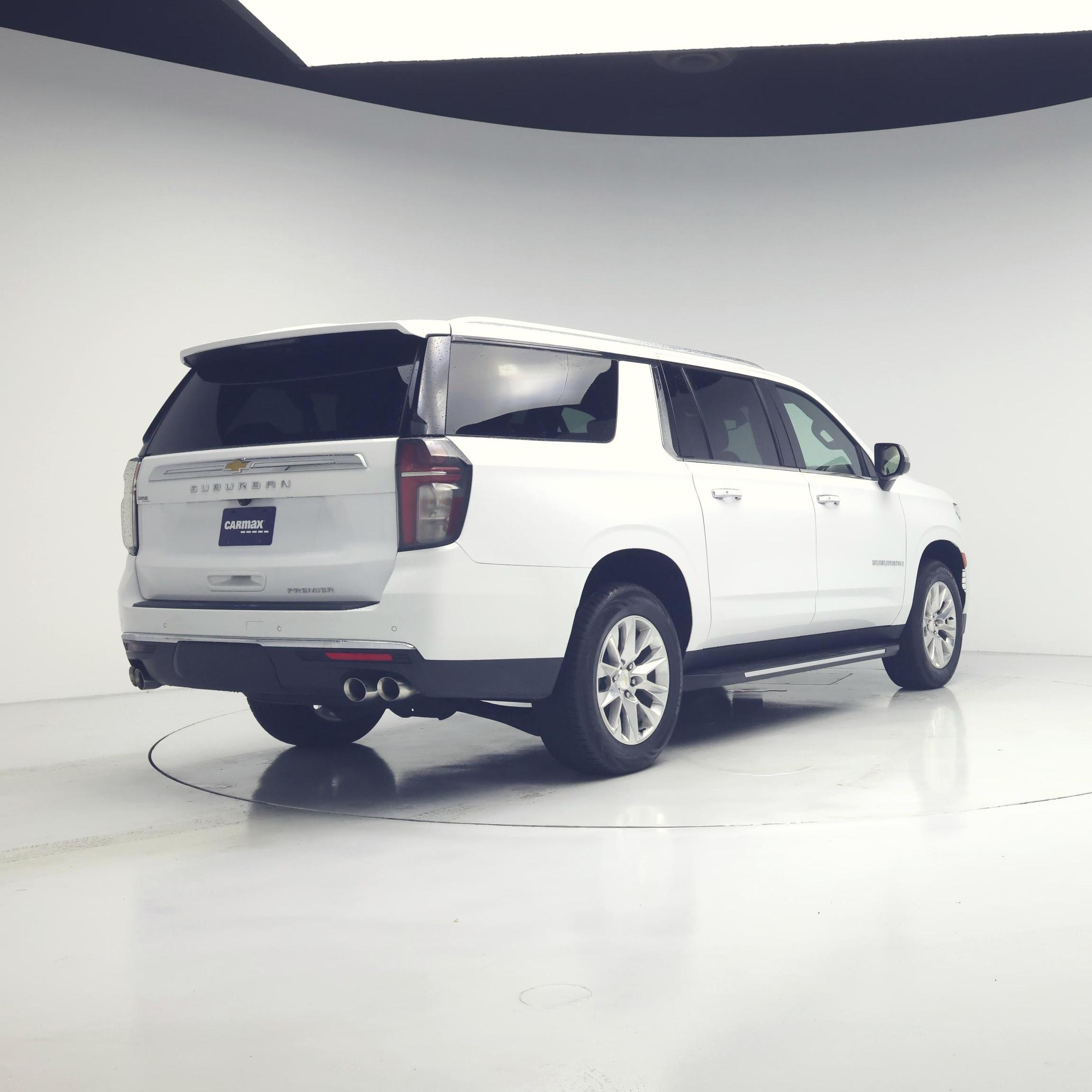 Thumbnail: 2023 Chevrolet Suburban - 8