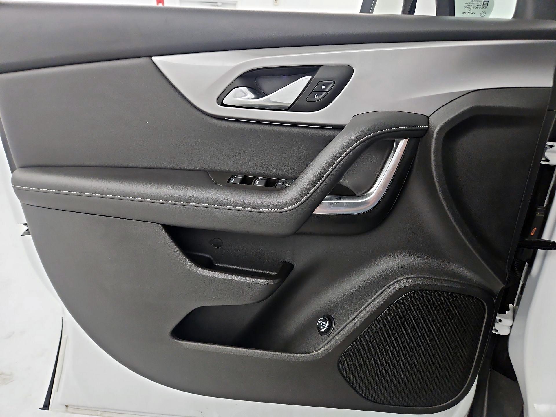 Thumbnail: 2024 Chevrolet Blazer - 10