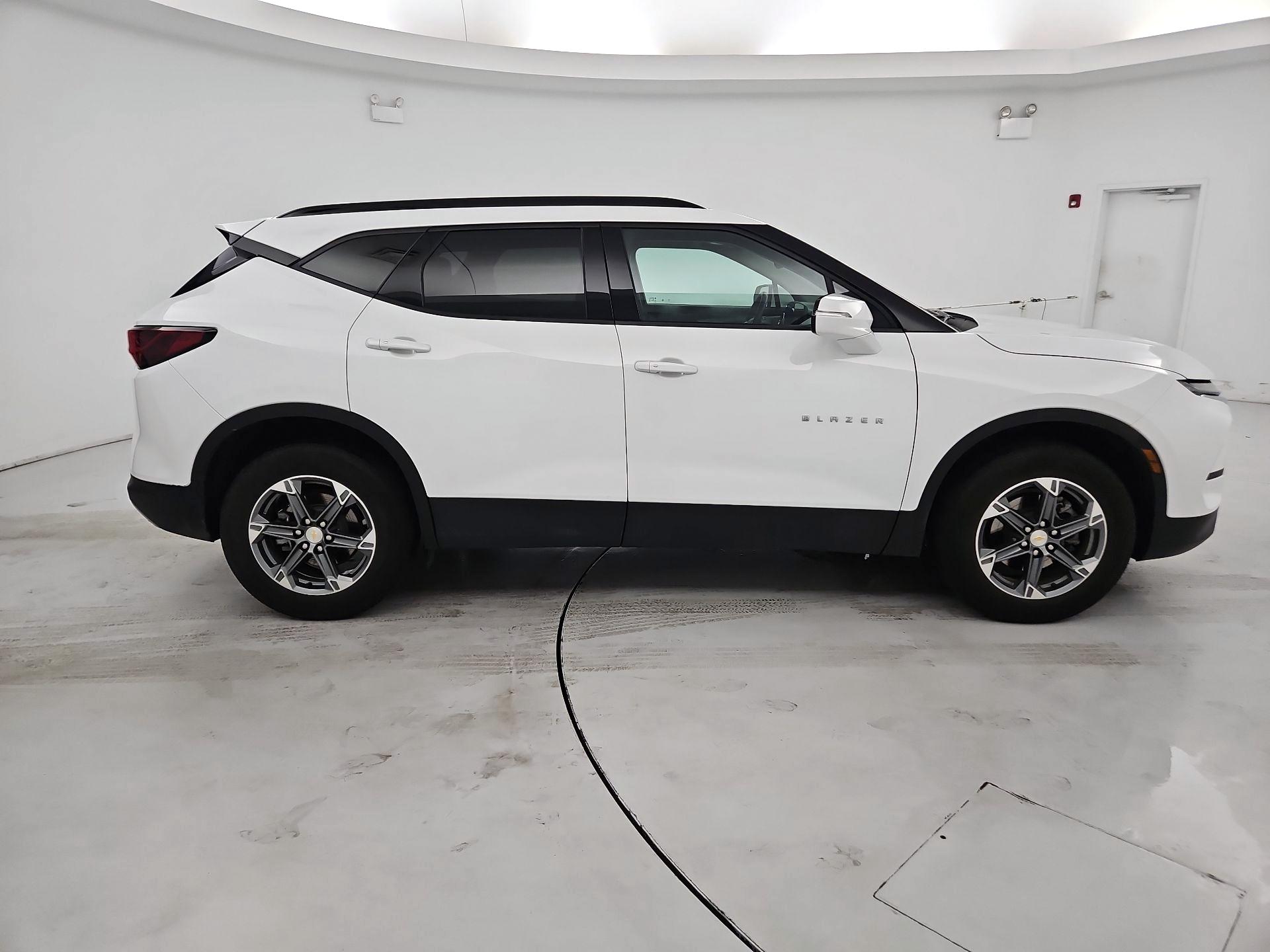 Thumbnail: 2024 Chevrolet Blazer - 4