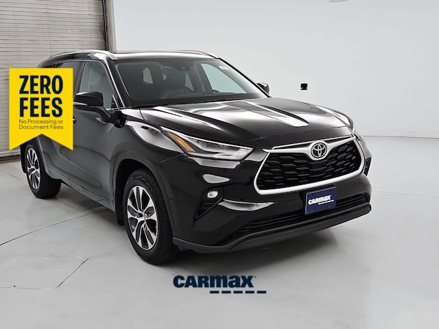 Black 2021 Toyota Highlander XLE AWD SUV / Crossover All-Wheel Drive Automatic