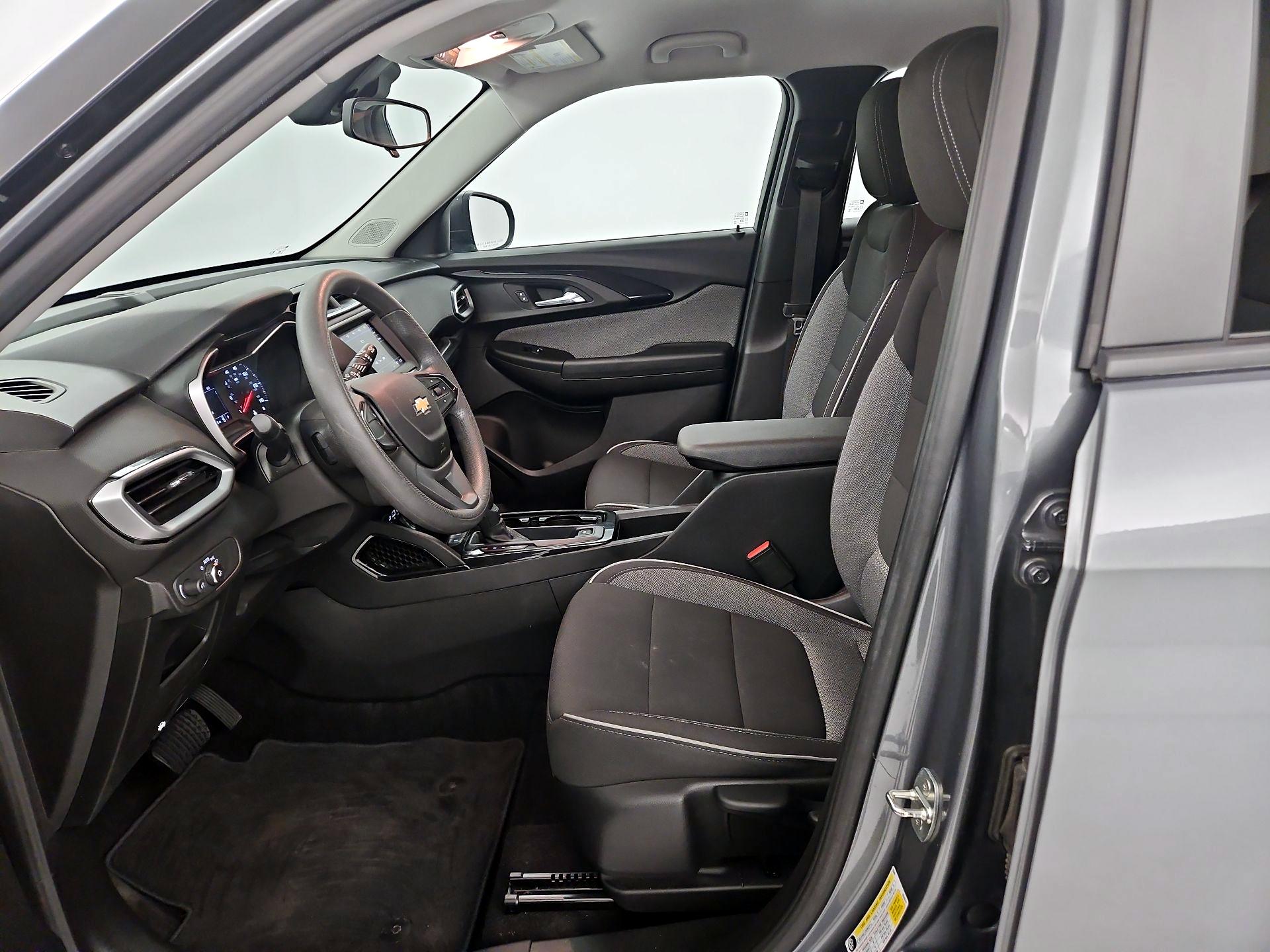 Thumbnail: 2021 Chevrolet TrailBlazer - 9
