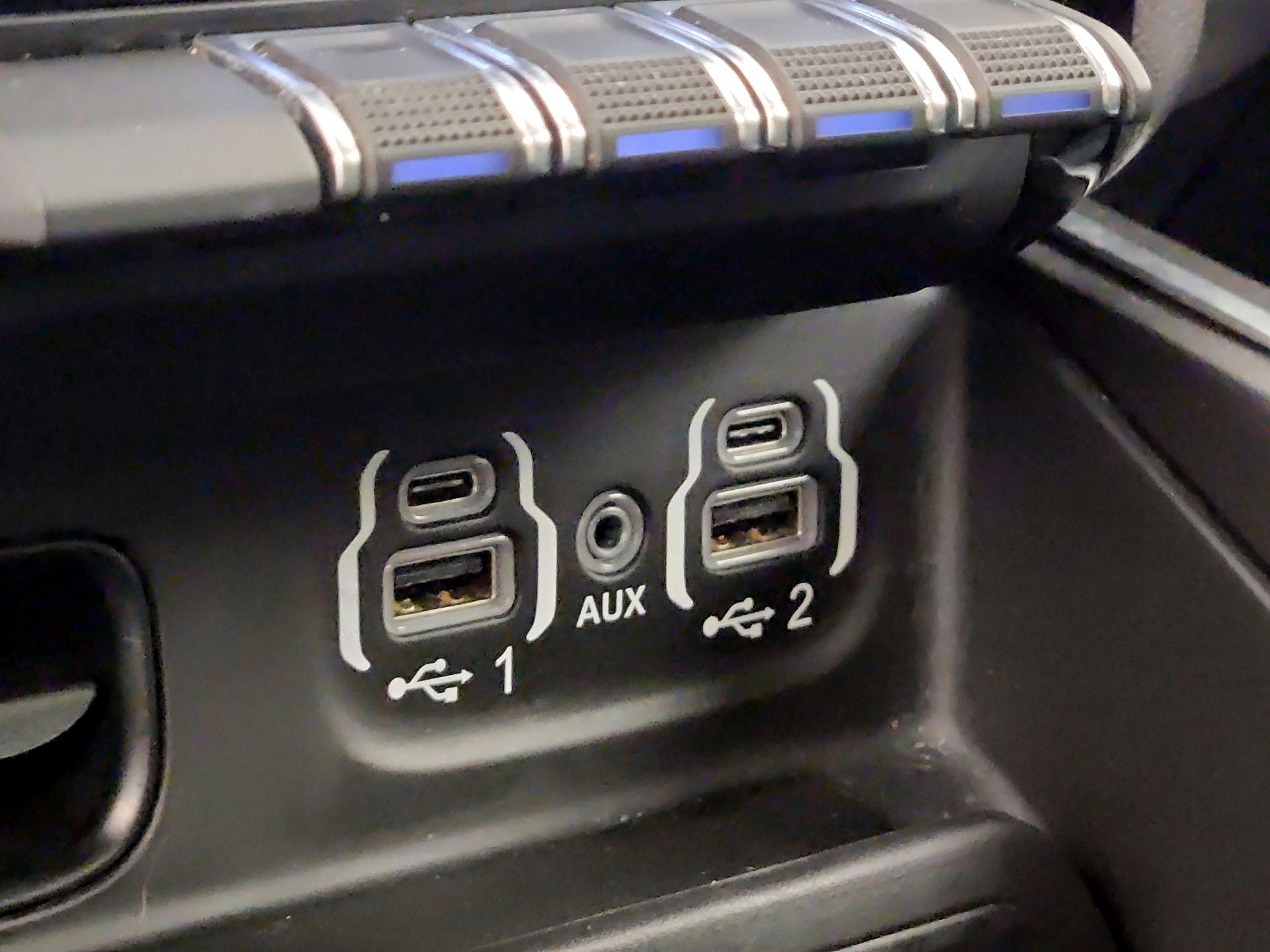 Thumbnail: 2023 RAM 1500 - 19